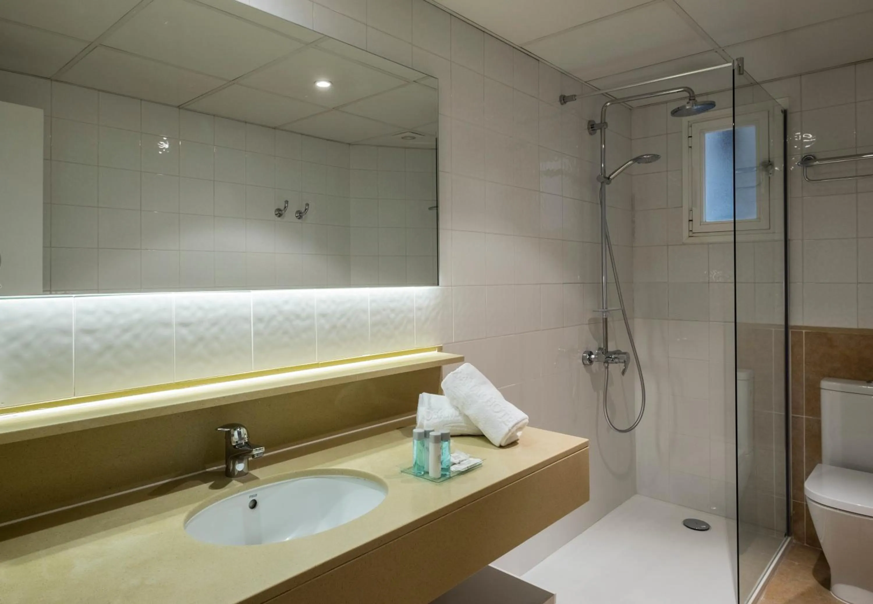 Bathroom in Rosamar & Spa 4*s