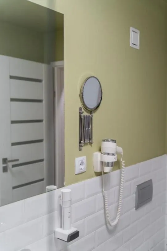 hair dryier in Marida Hotel