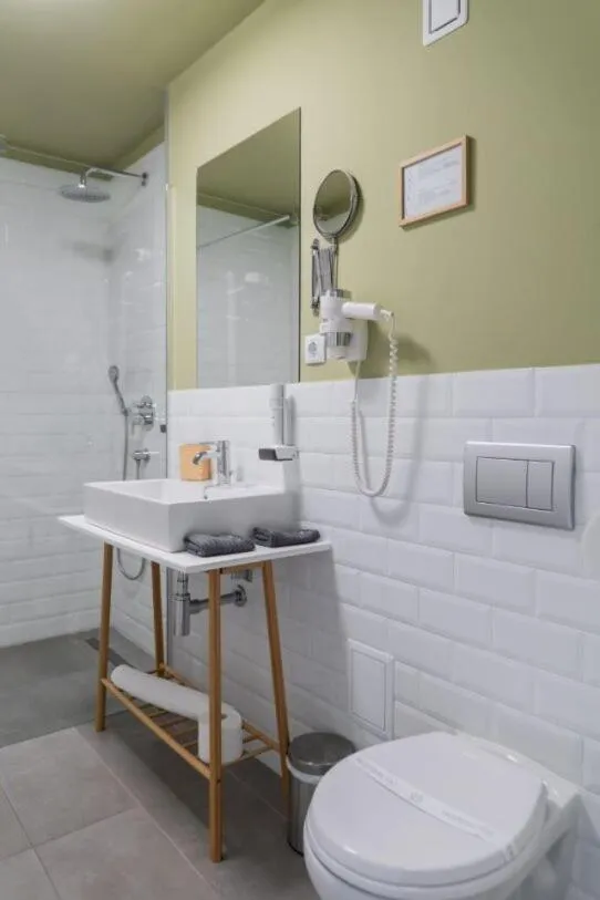 Toilet in Marida Hotel