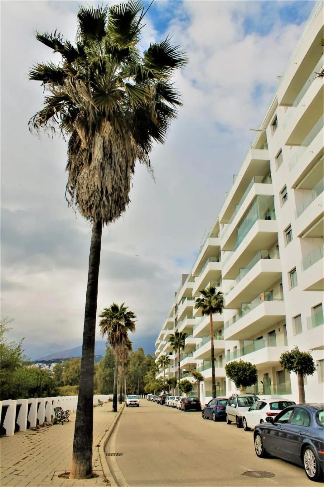 Property building in Residencia Jardin del Rio