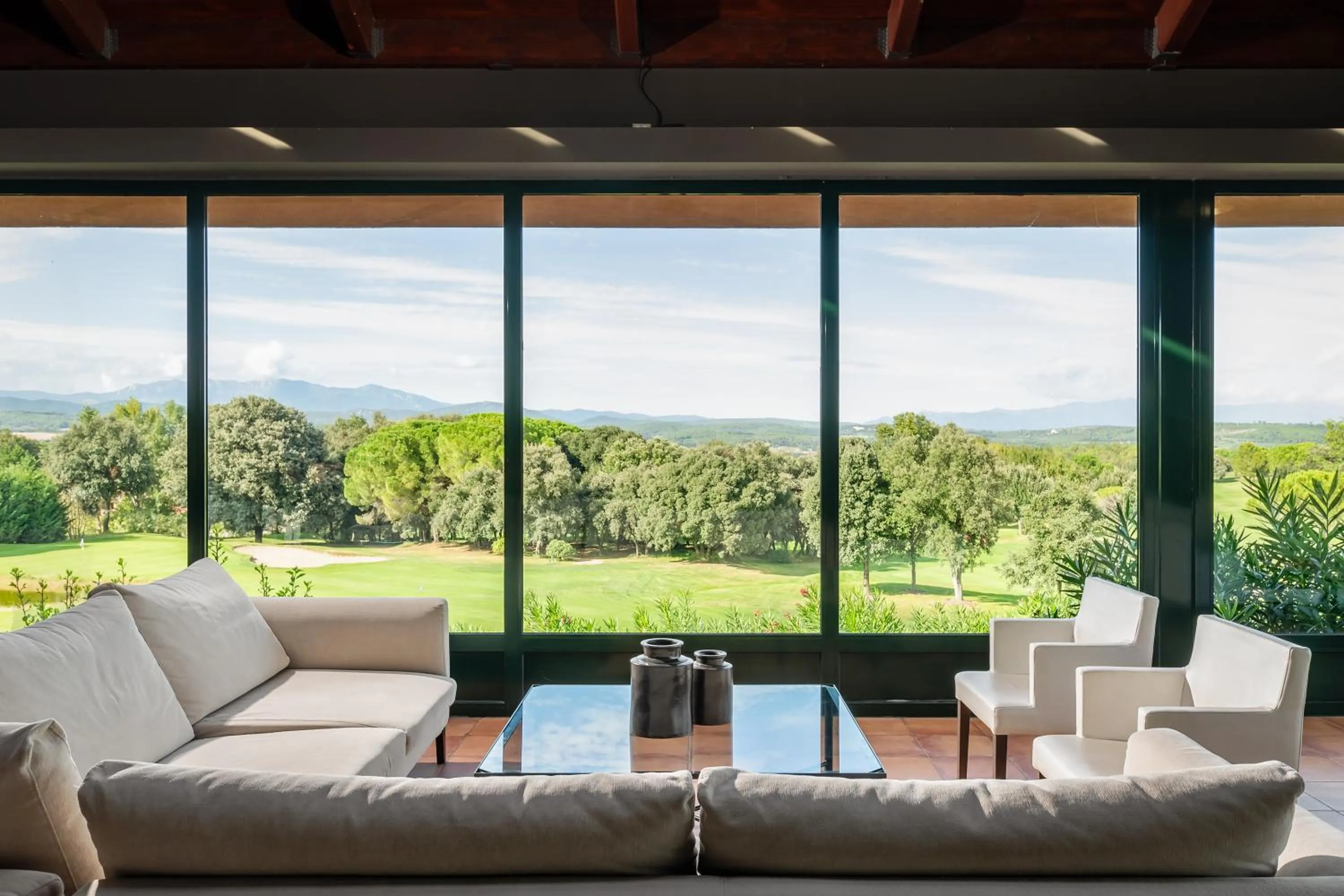 Lounge or bar in Hotel TorreMirona Golf & Spa