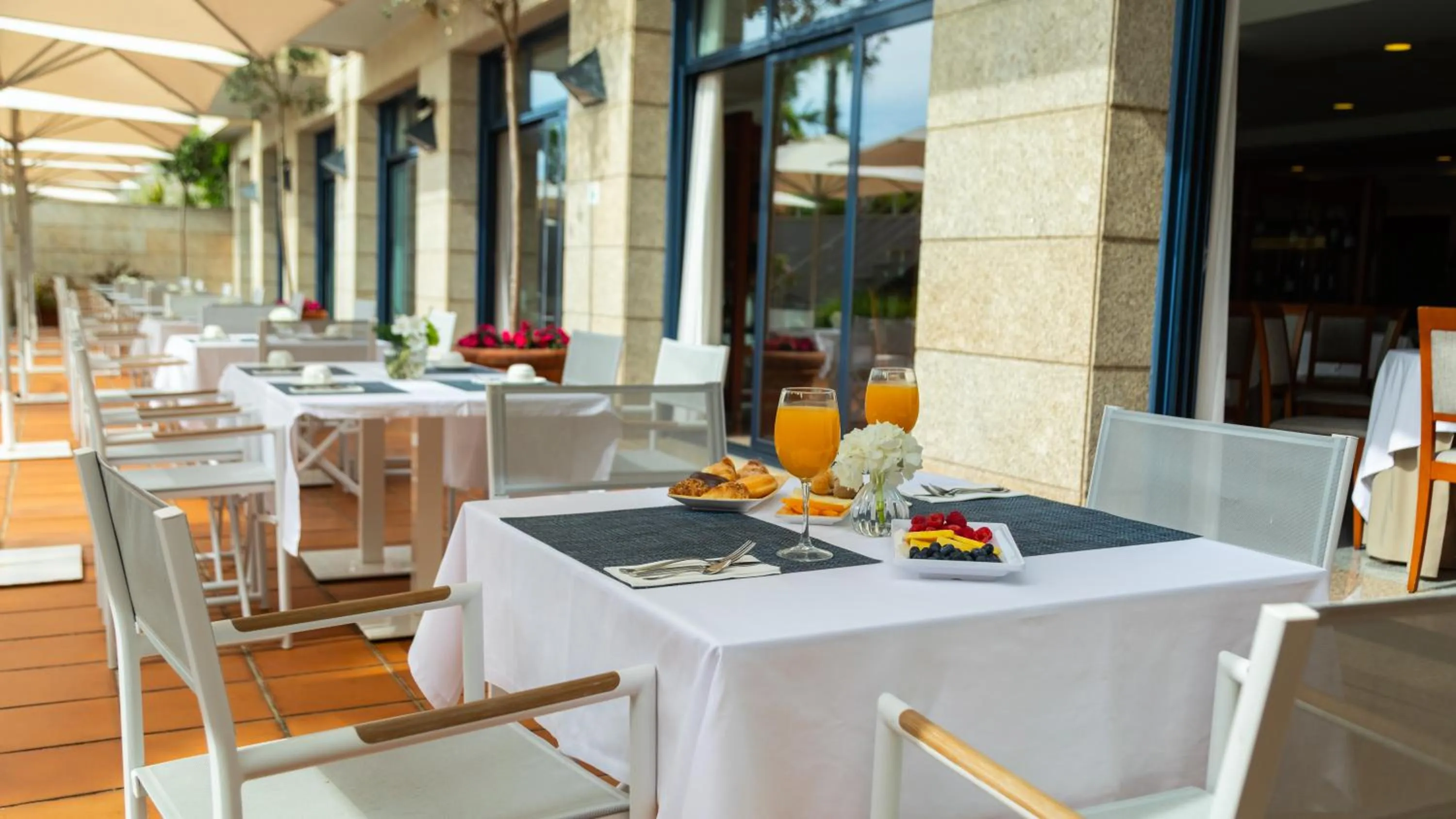 Property building in Hotel Spa Galatea