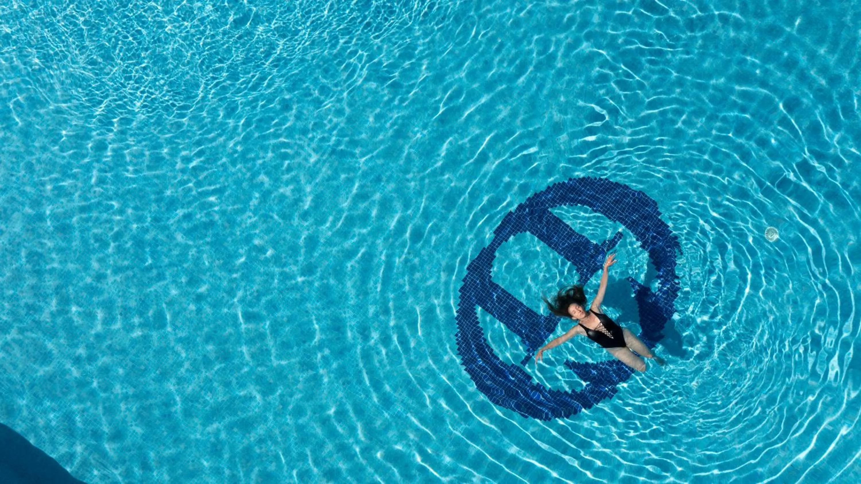 Pool view in Hotel Spa Galatea