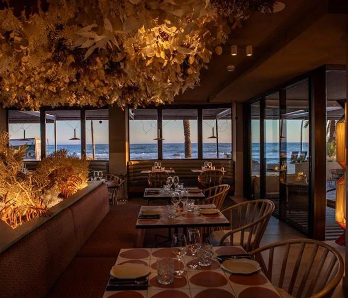 Restaurant/places to eat in Akquaaa Boutique Hotel