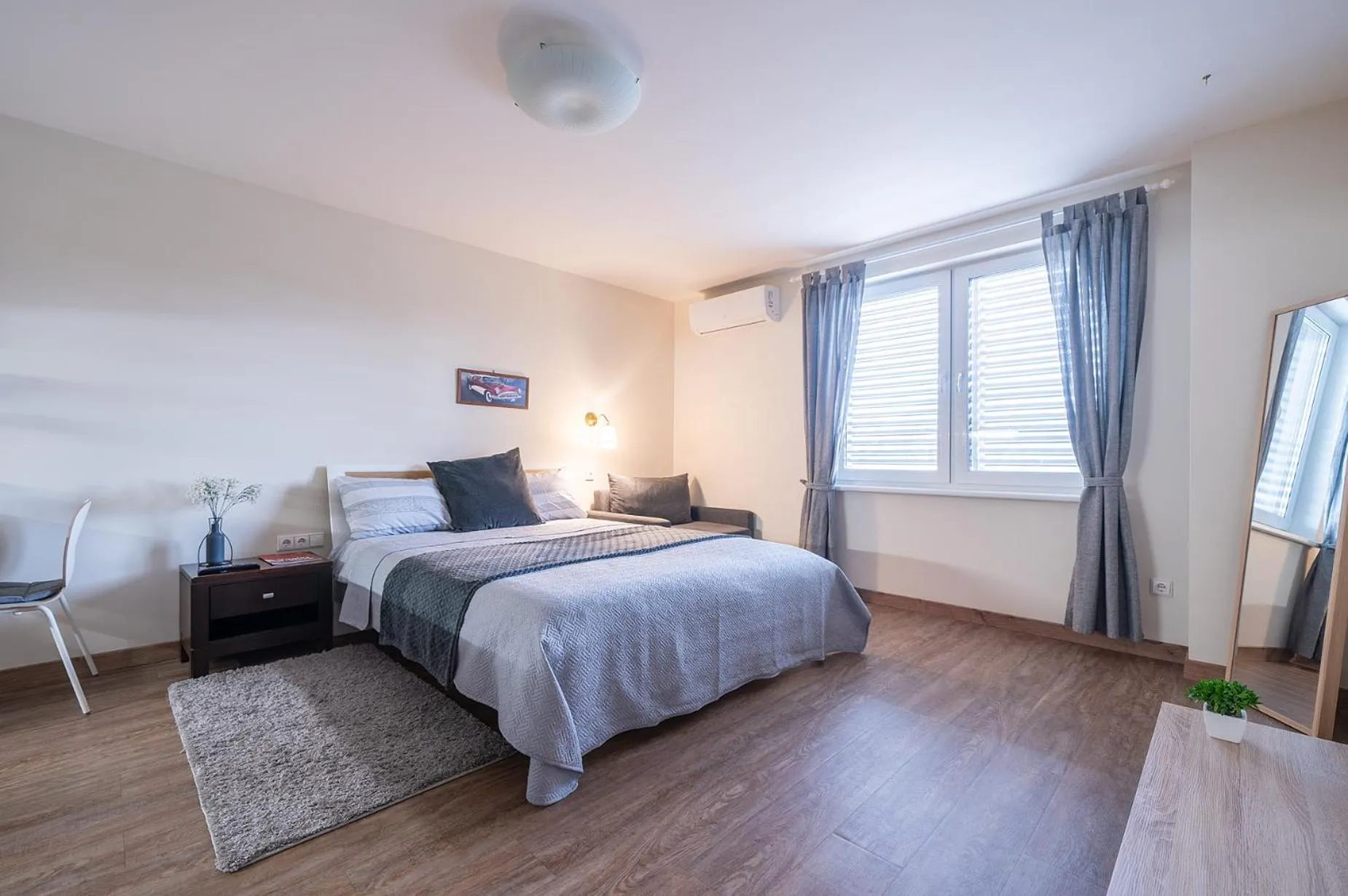 Bed in Gynėjų Self Check-in Apartments - Lollo Stay