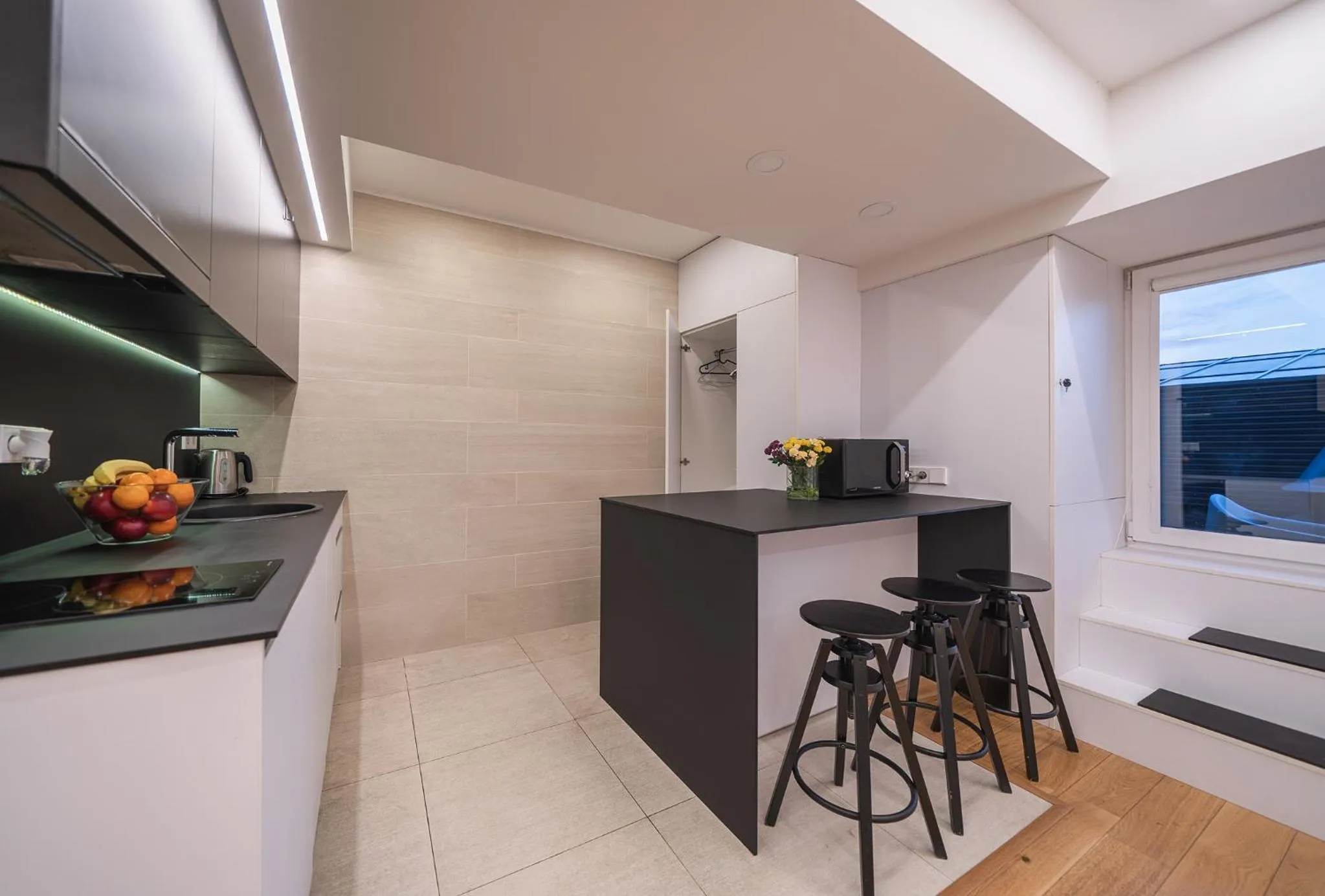 Kitchen or kitchenette in Gynėjų Self Check-in Apartments - Lollo Stay