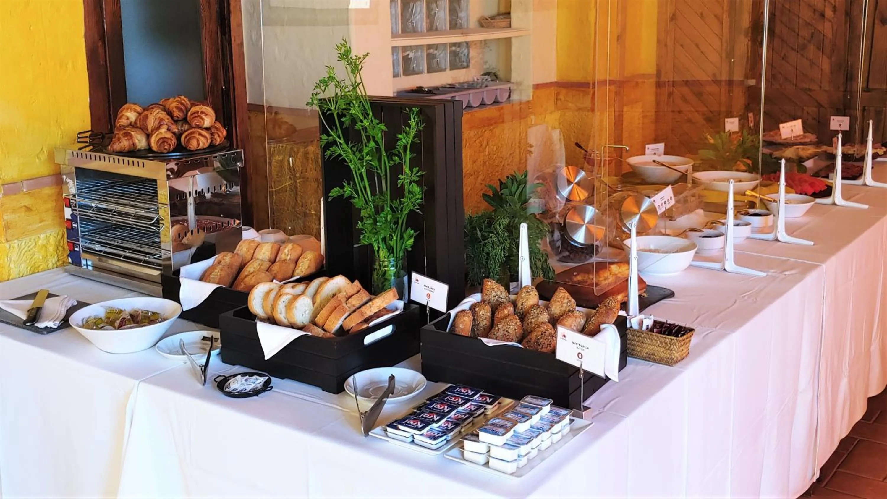 Breakfast in Turismo Rural & SPA El Cercado