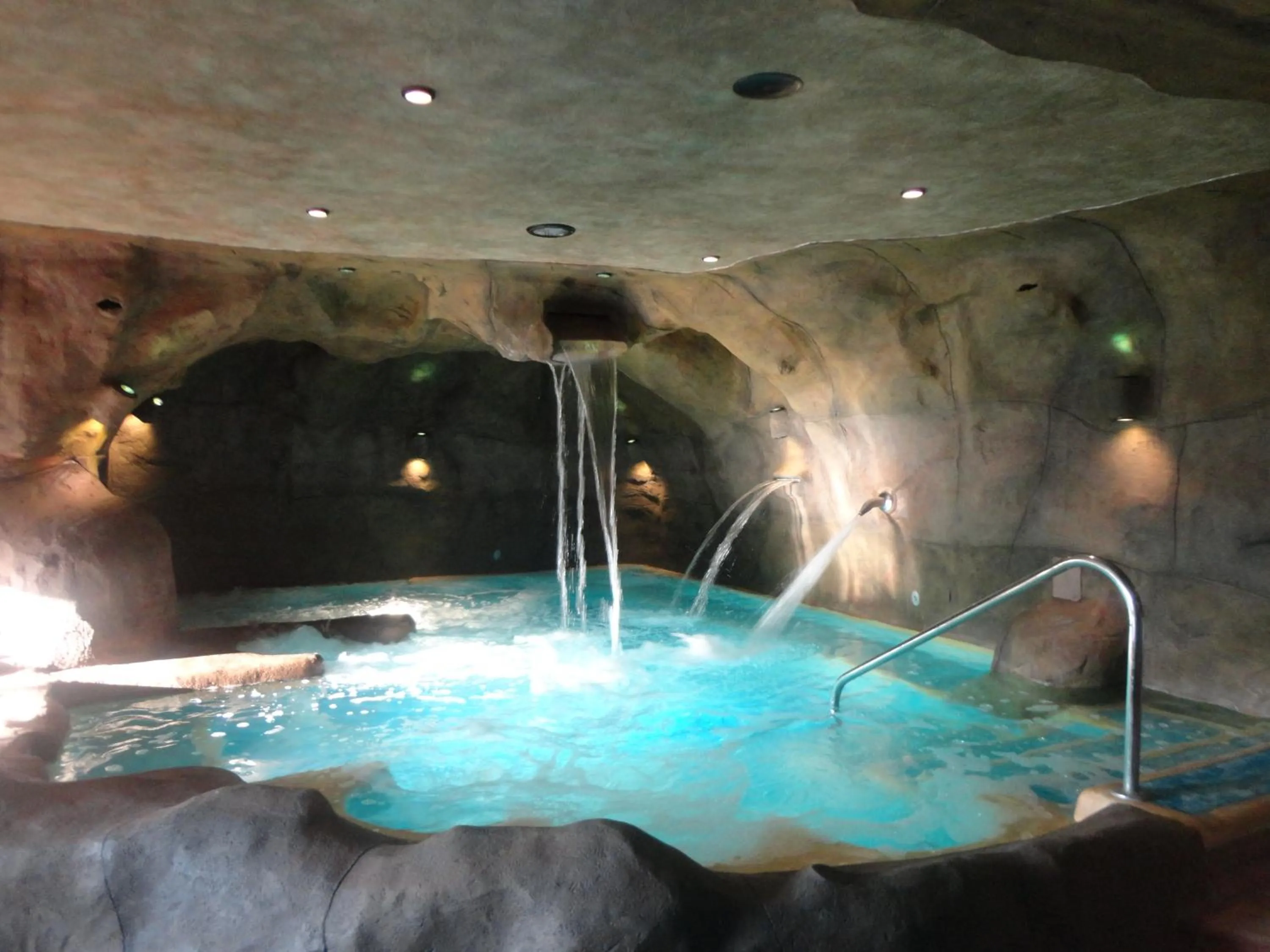 Spa and wellness centre/facilities in Turismo Rural & SPA El Cercado