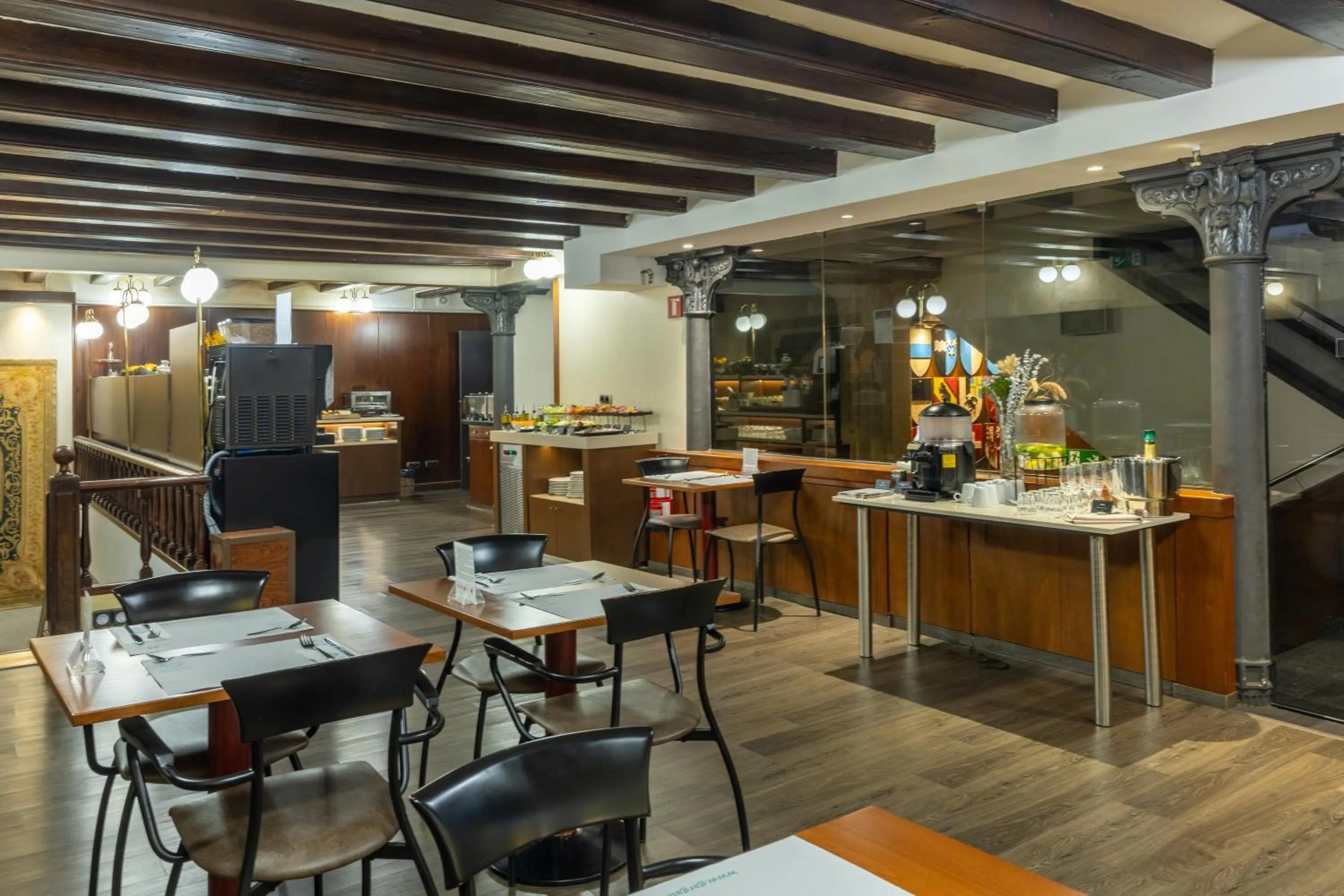 Buffet breakfast in Hotel Suizo