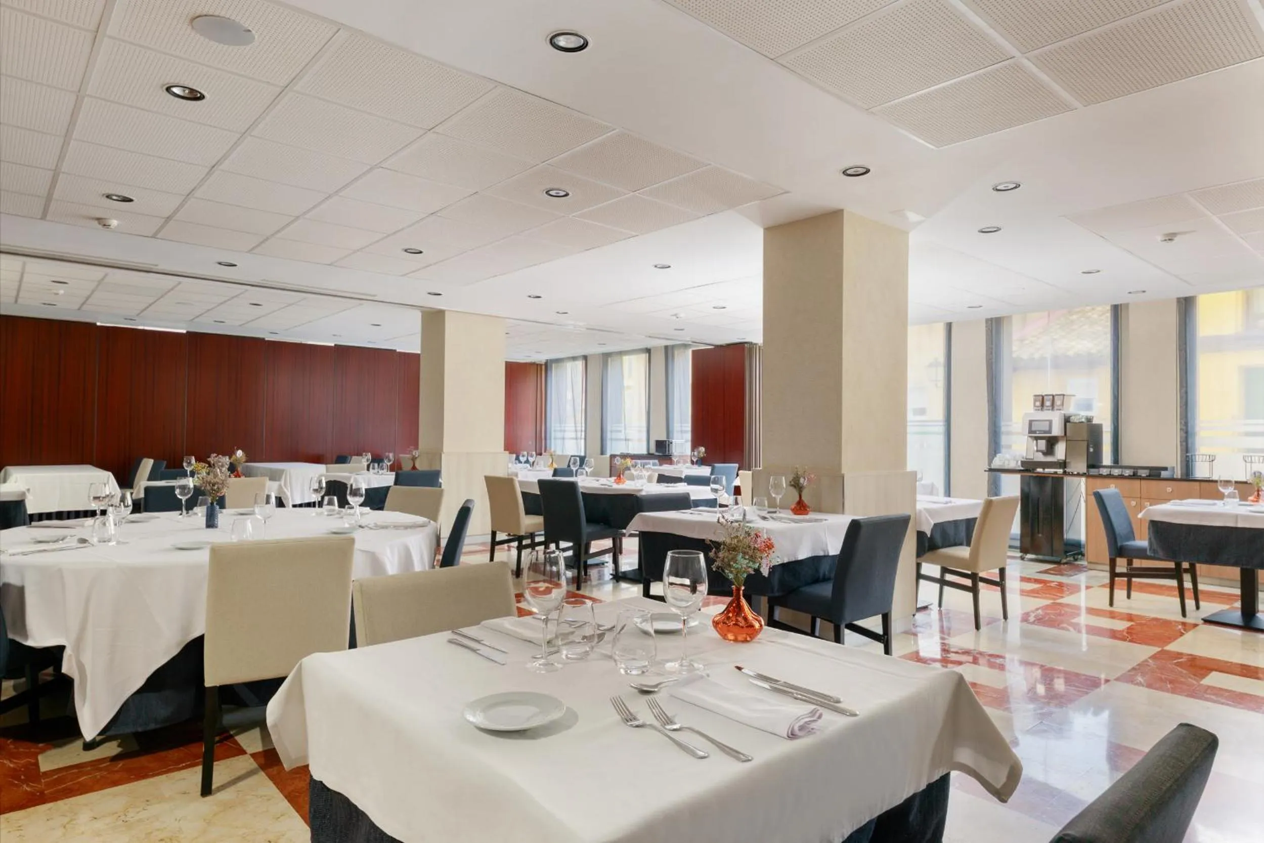 Restaurant/places to eat in Hotel Pedro I De Aragon 4 Estrellas SUPERIOR