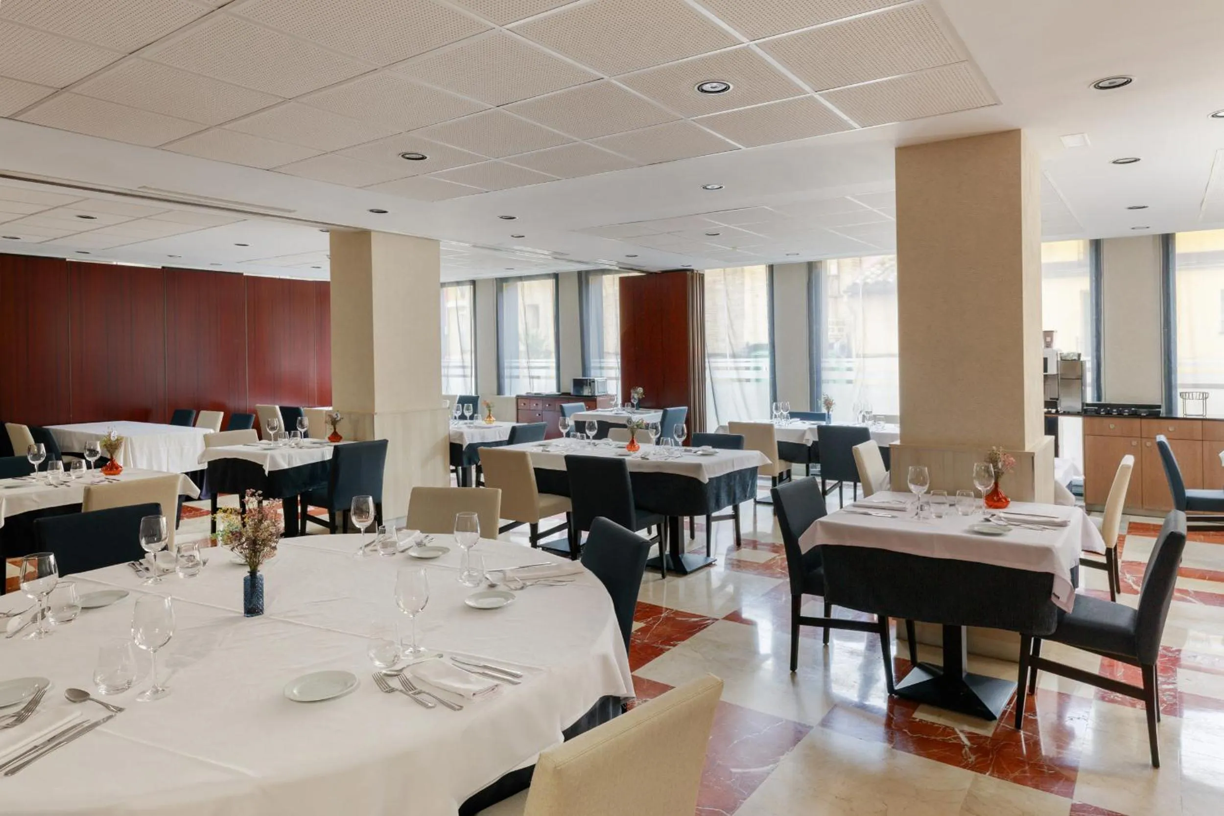 Restaurant/places to eat in Hotel Pedro I De Aragon 4 Estrellas SUPERIOR