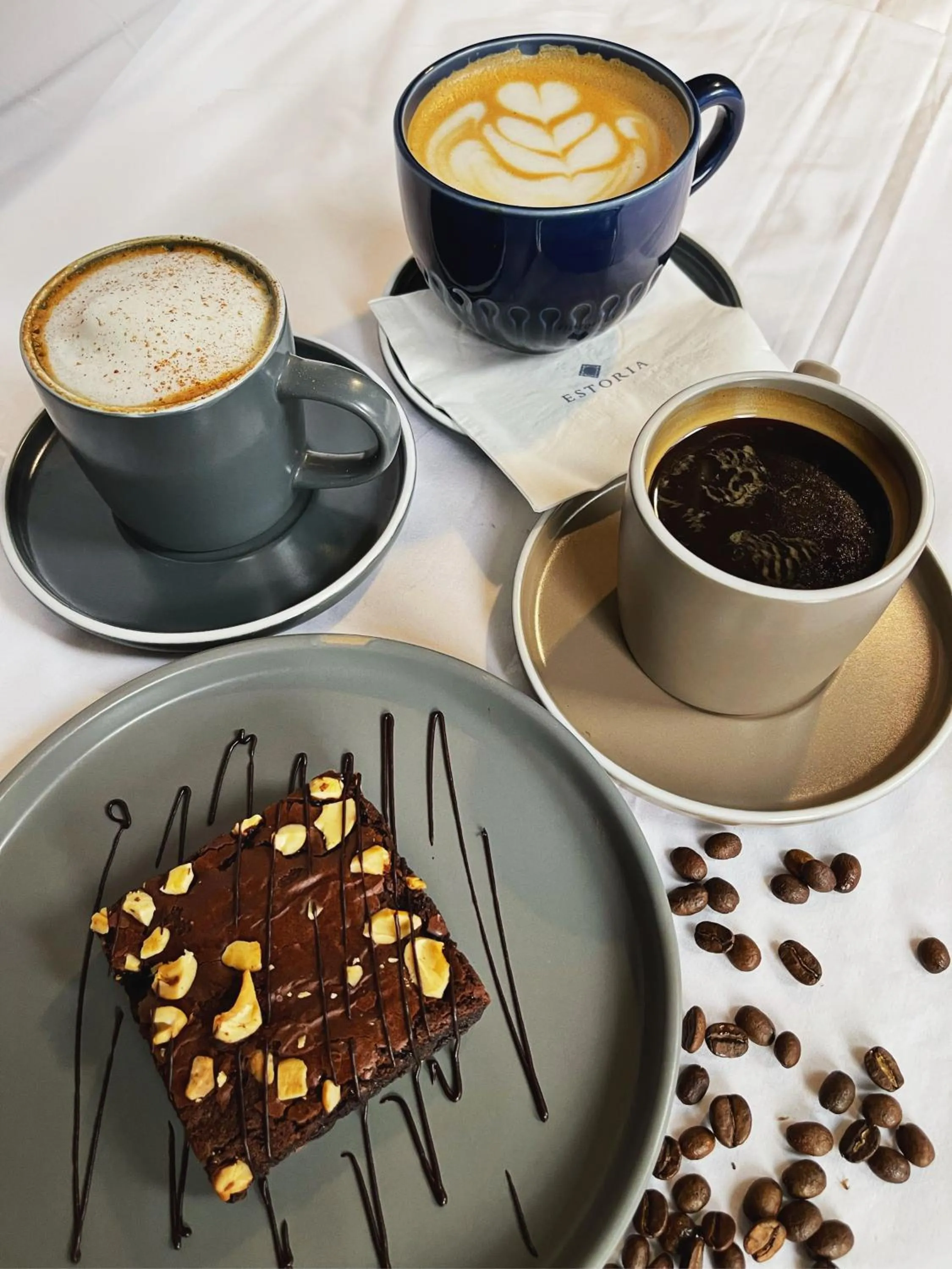 Restaurant/places to eat in Airo Suites Makati