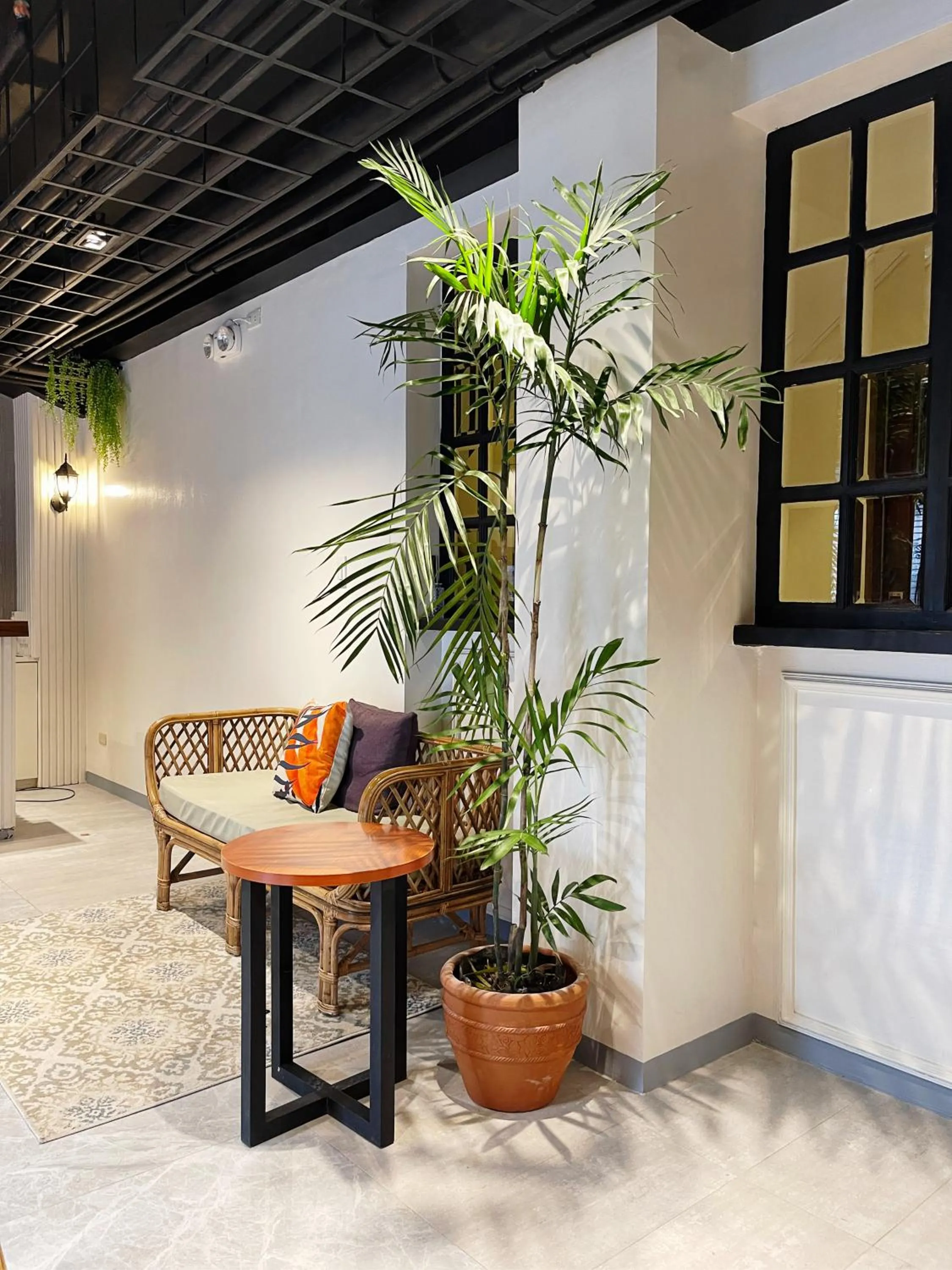 Lobby or reception in Airo Suites Makati