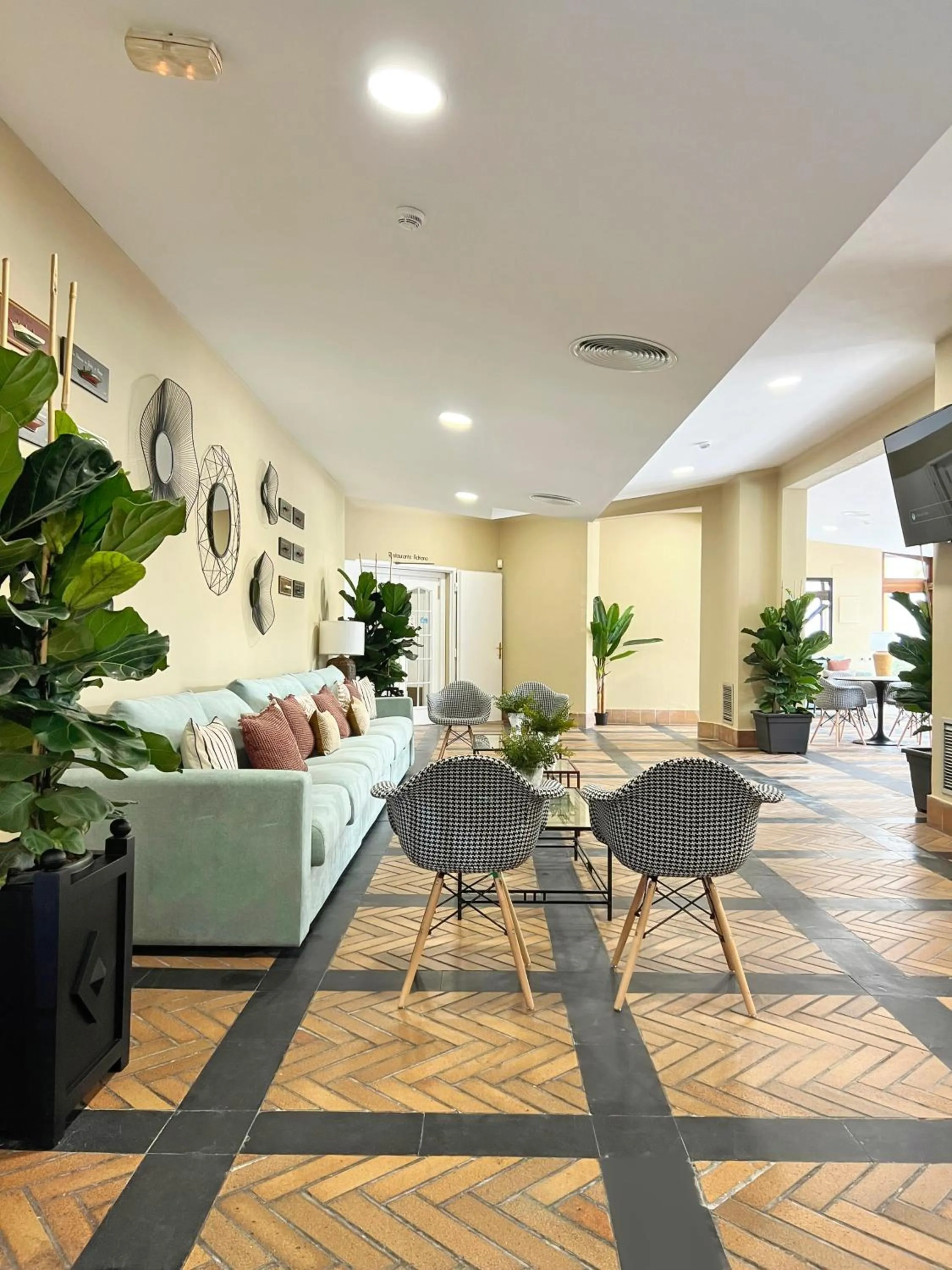 Lounge or bar in Soho Boutique Puerto