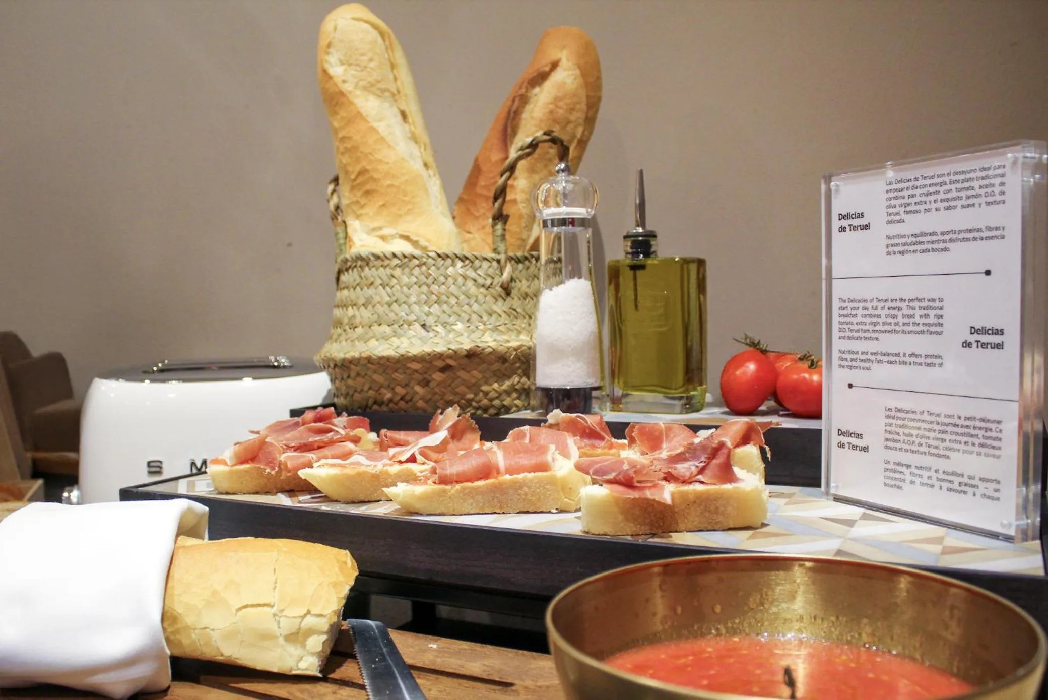 Buffet breakfast in Hotel Civera