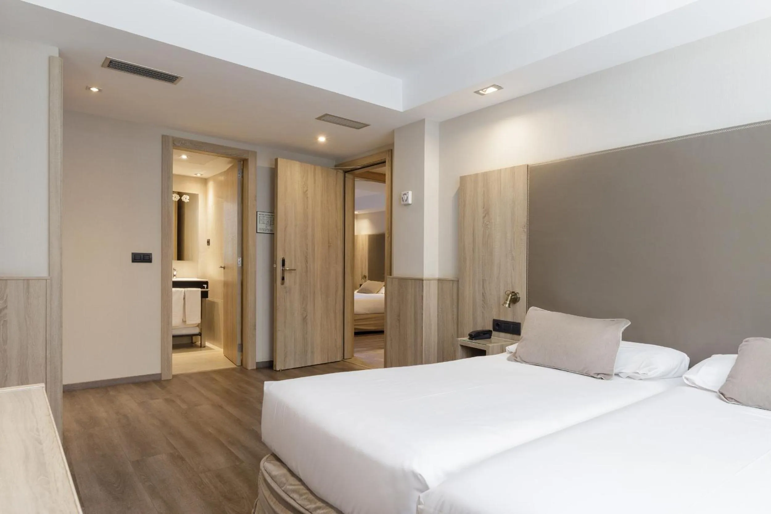 Bedroom, Bed in Hotel Civera