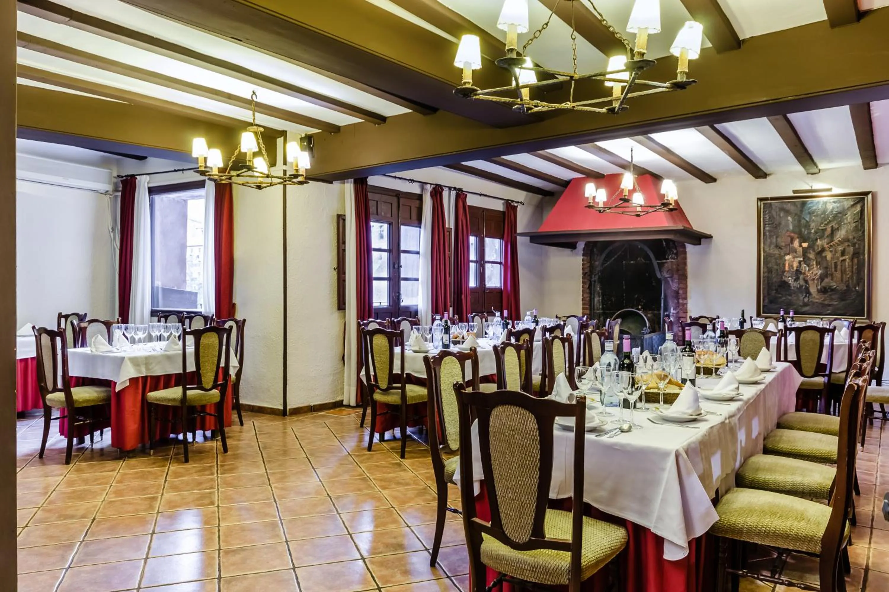 Restaurant/places to eat in Hotel Albarracín