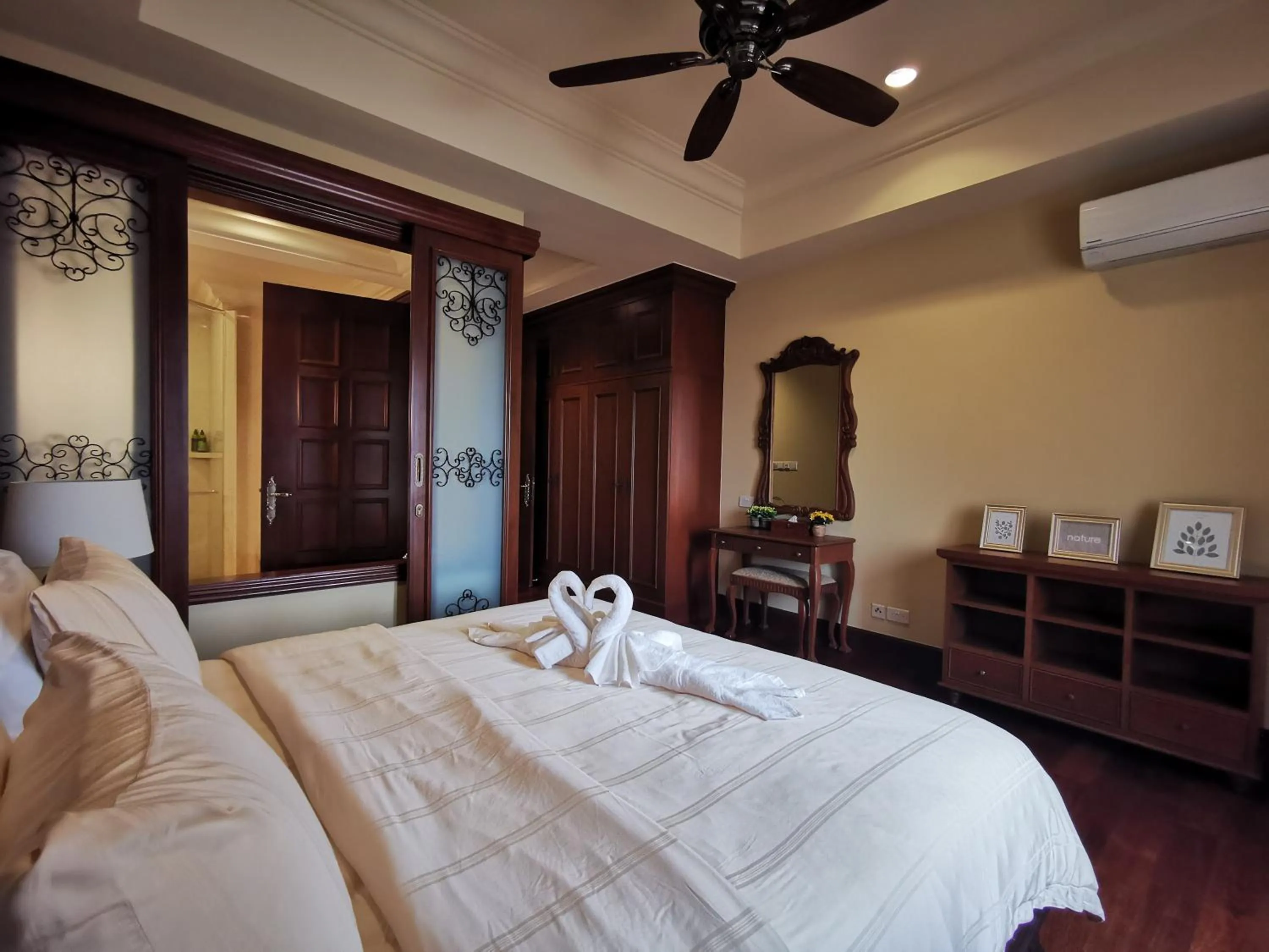 Bedroom, Bed in Casa del Rio Residences