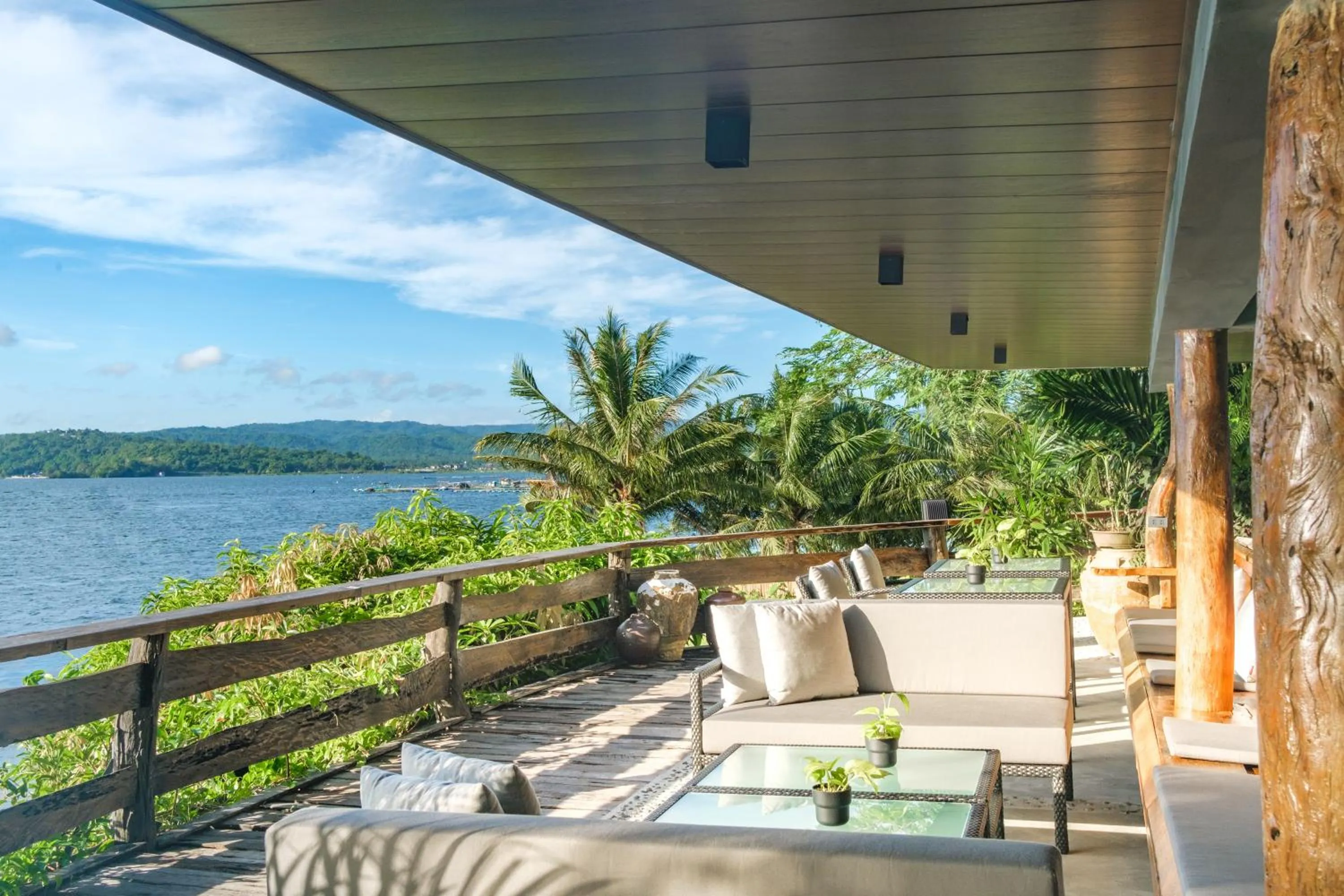 Balcony/Terrace in Nuuk Taal Lake
