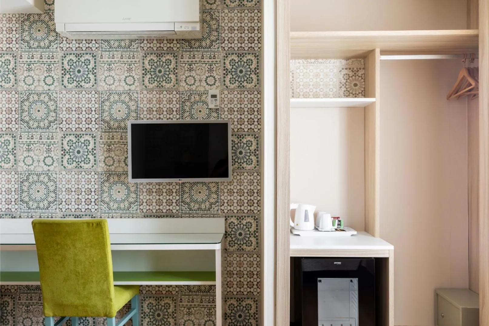 TV and multimedia in Colectia Hotel Santa Lucía