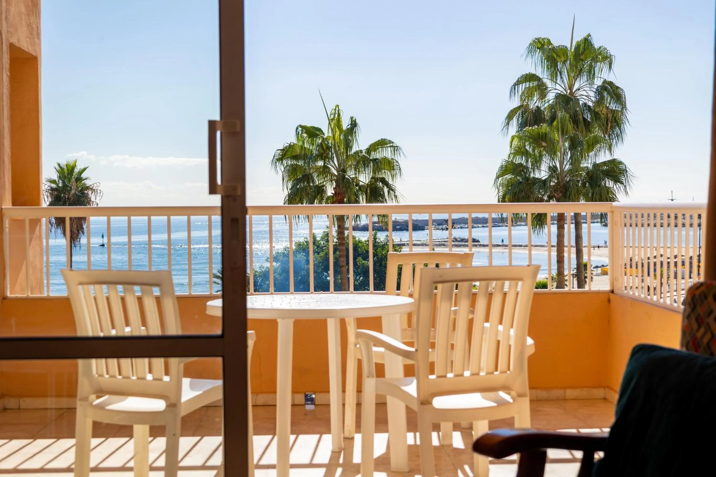 Apartamentos La Jabega