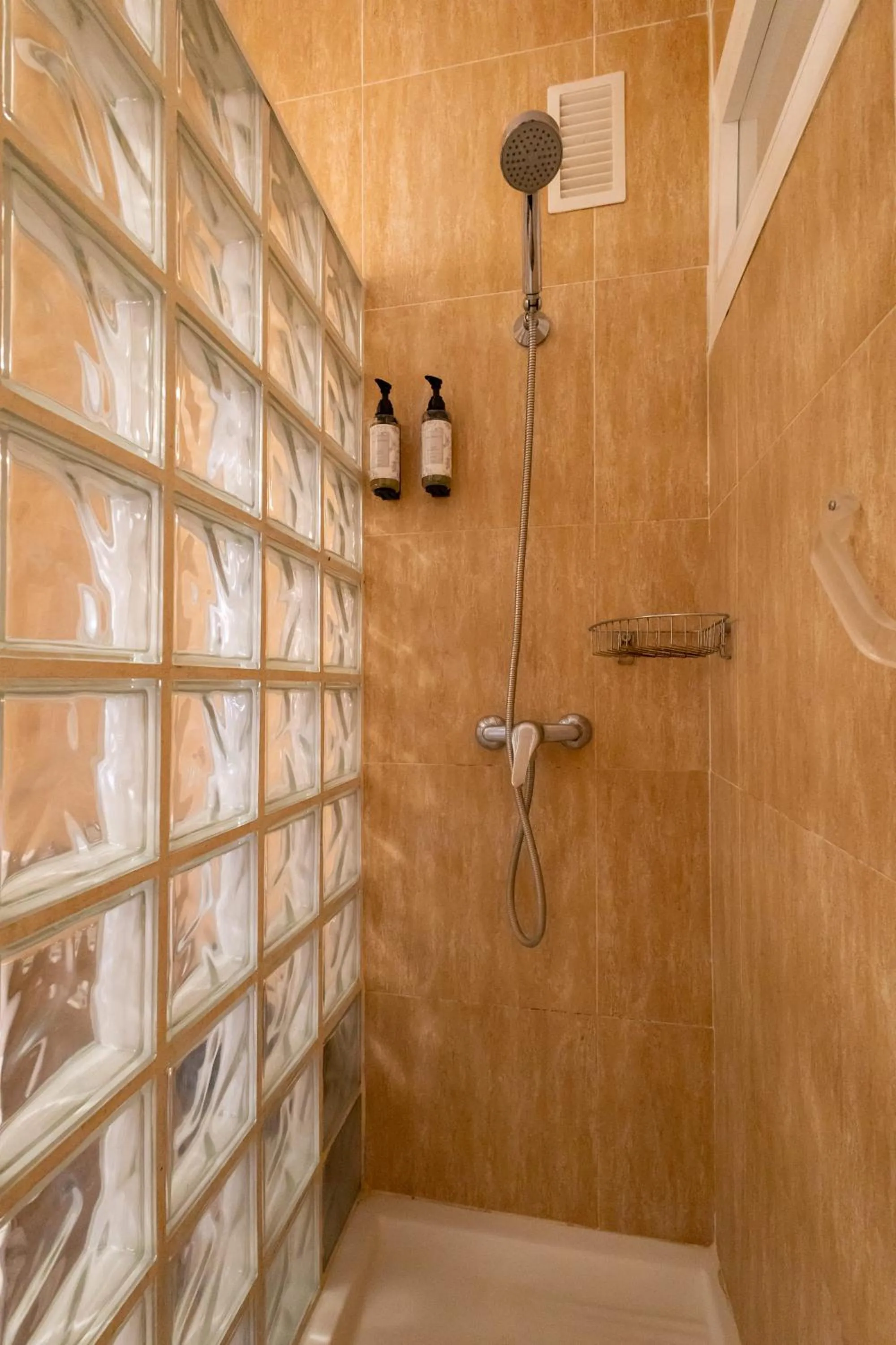 Apartamentos La Jabega