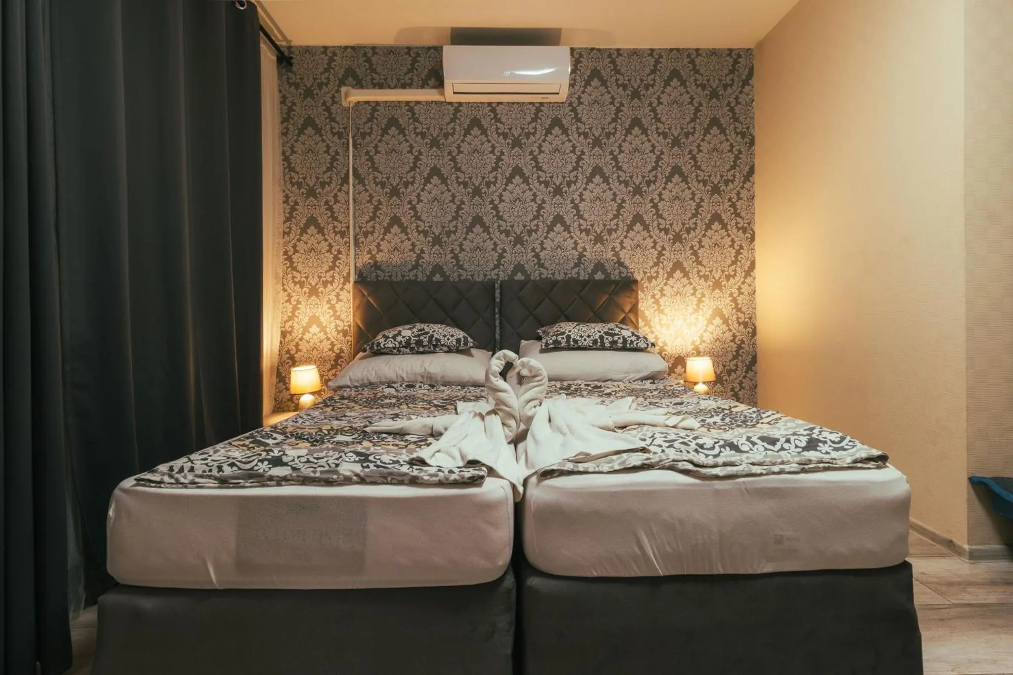 Bed in Végvári Hotel Eger