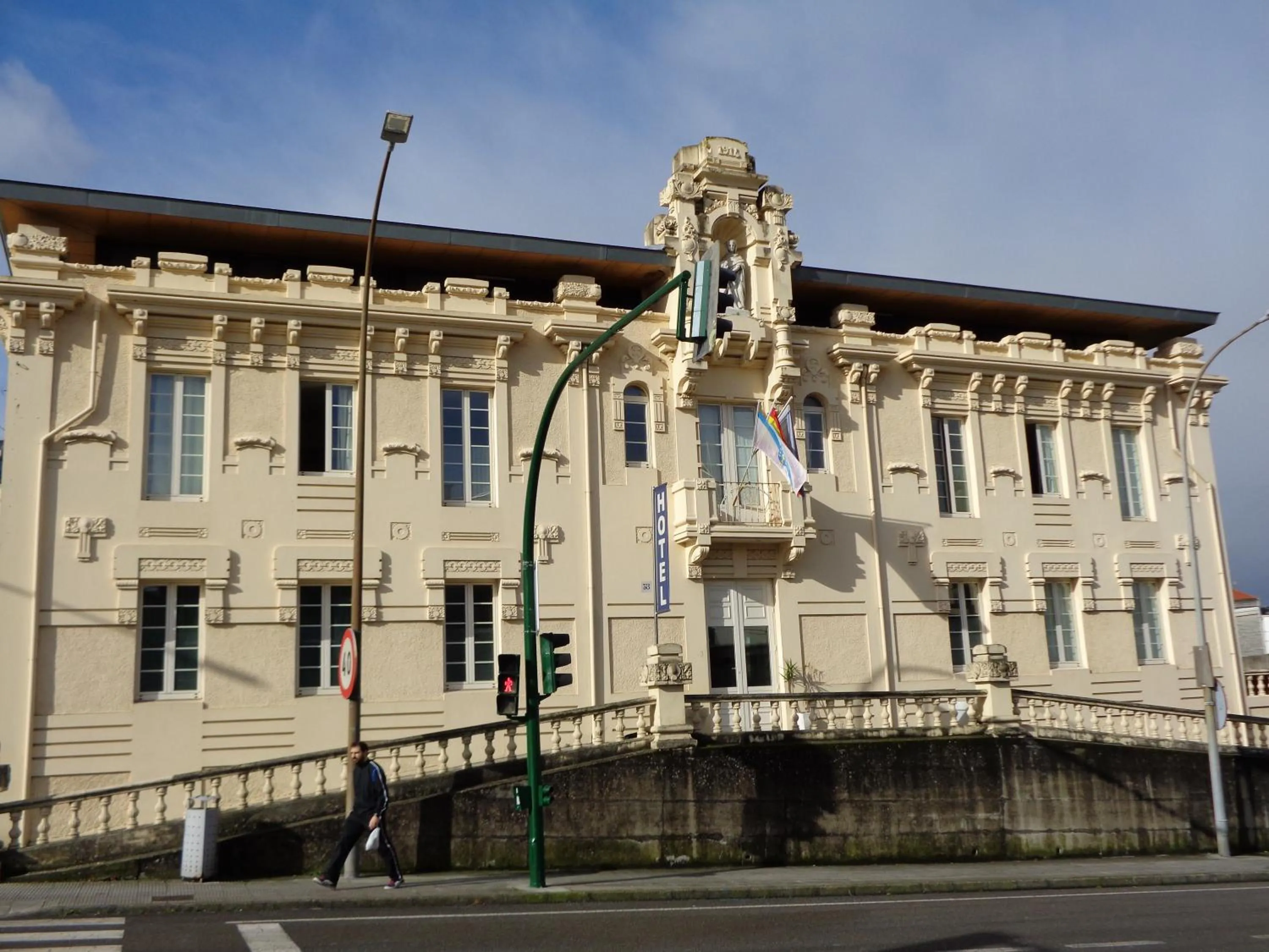 Facade/entrance in Hotel Villa De Betanzos
