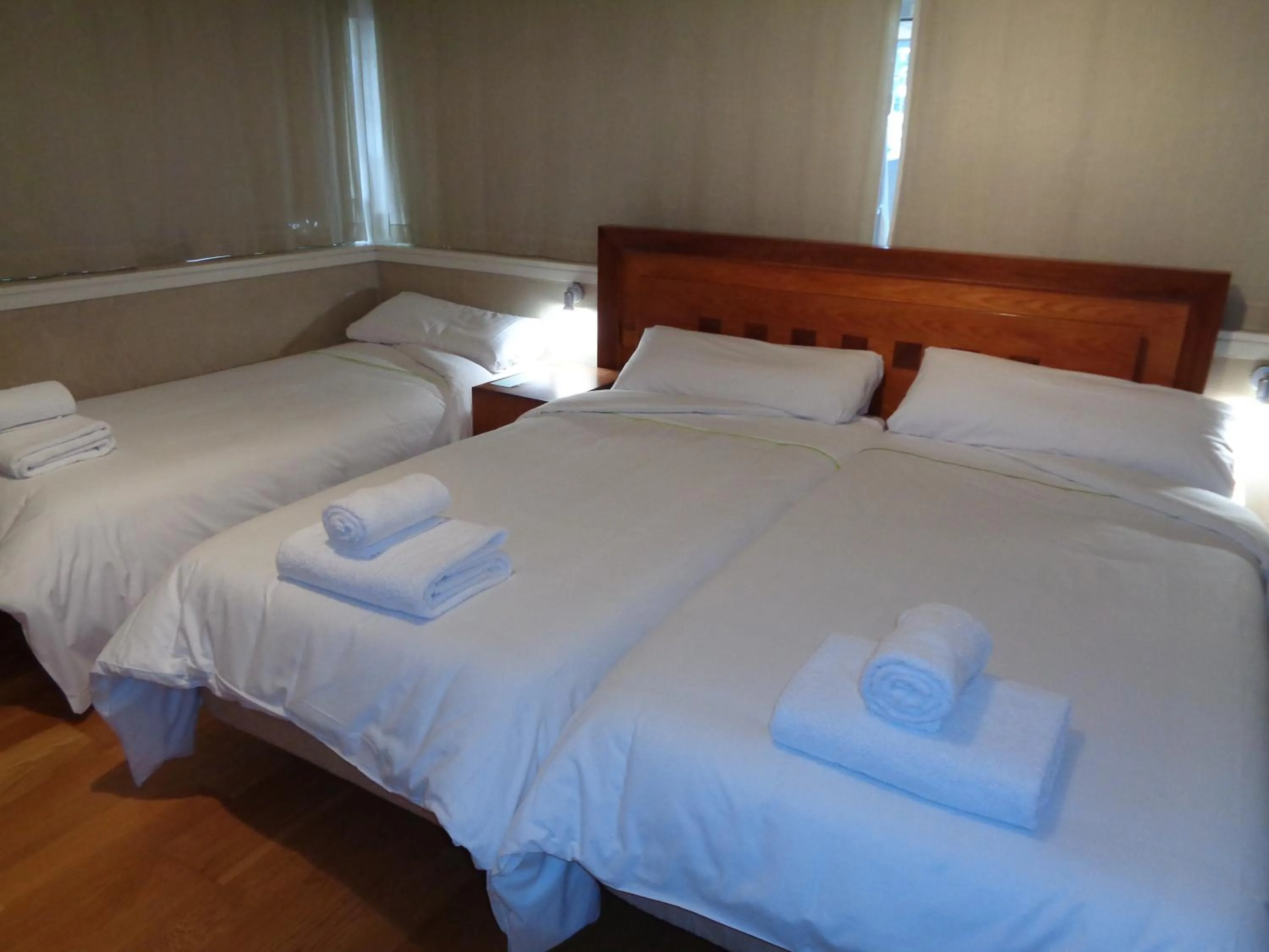 Photo of the whole room in Hotel Villa De Betanzos