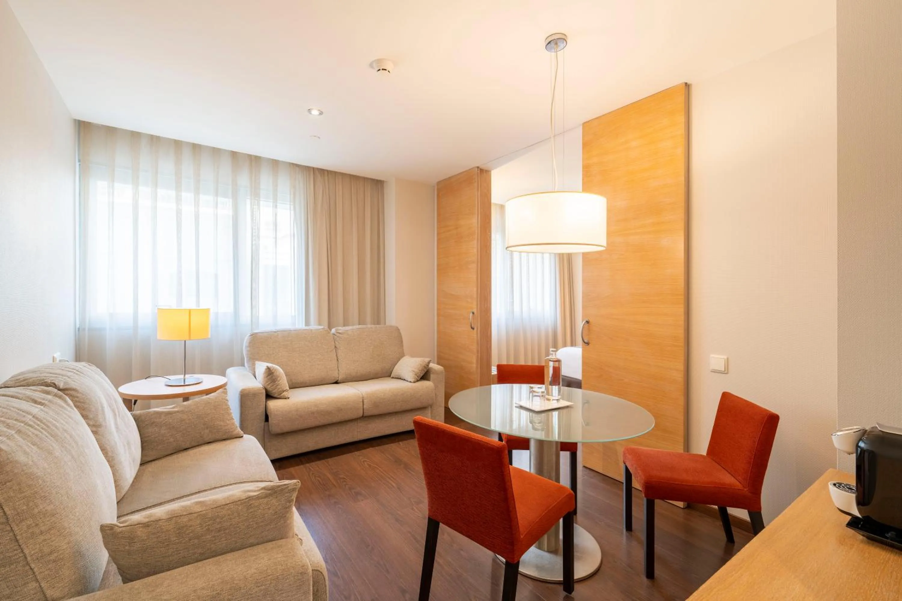 Living room in Eurostars Lucentum