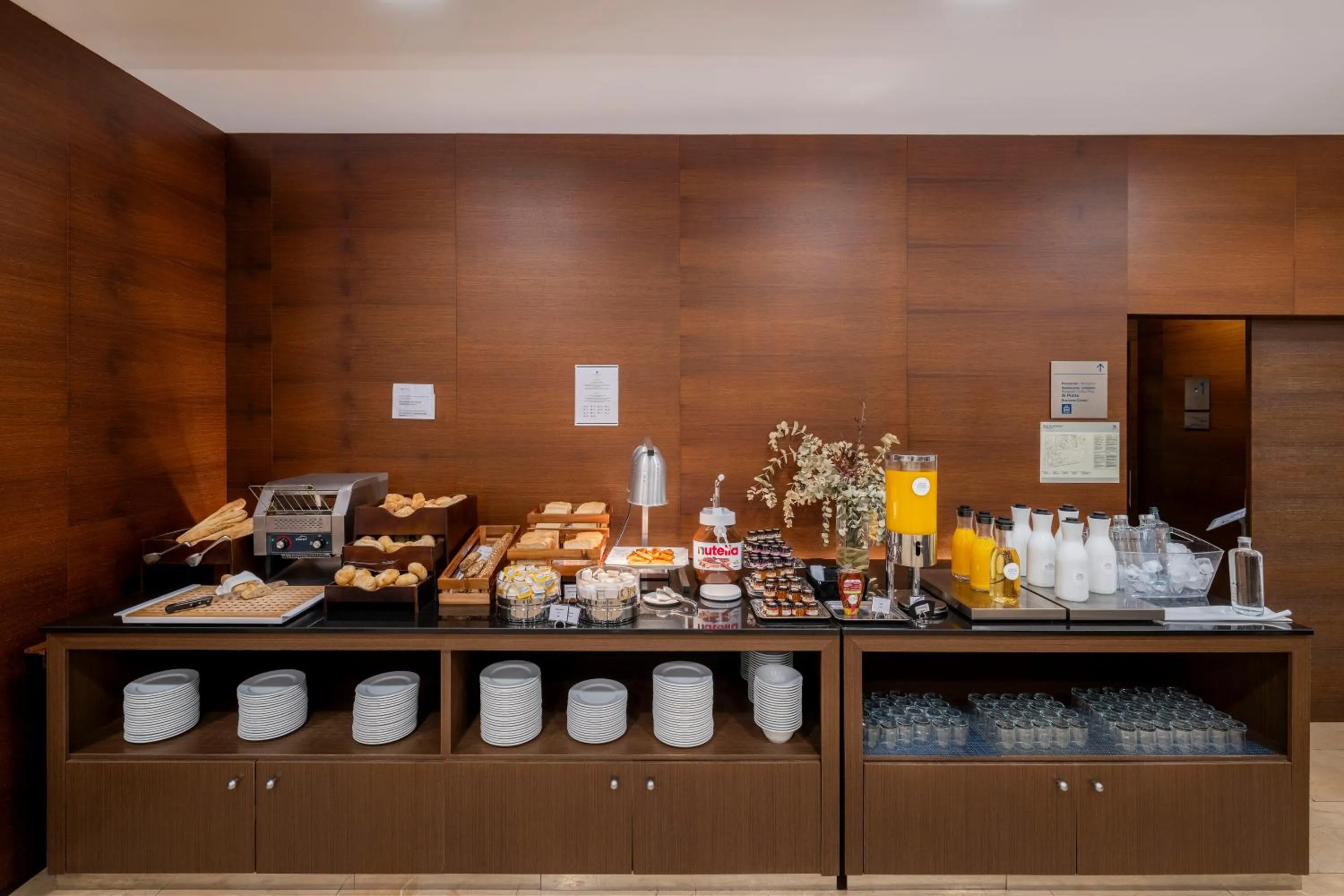 Breakfast in Eurostars Lucentum