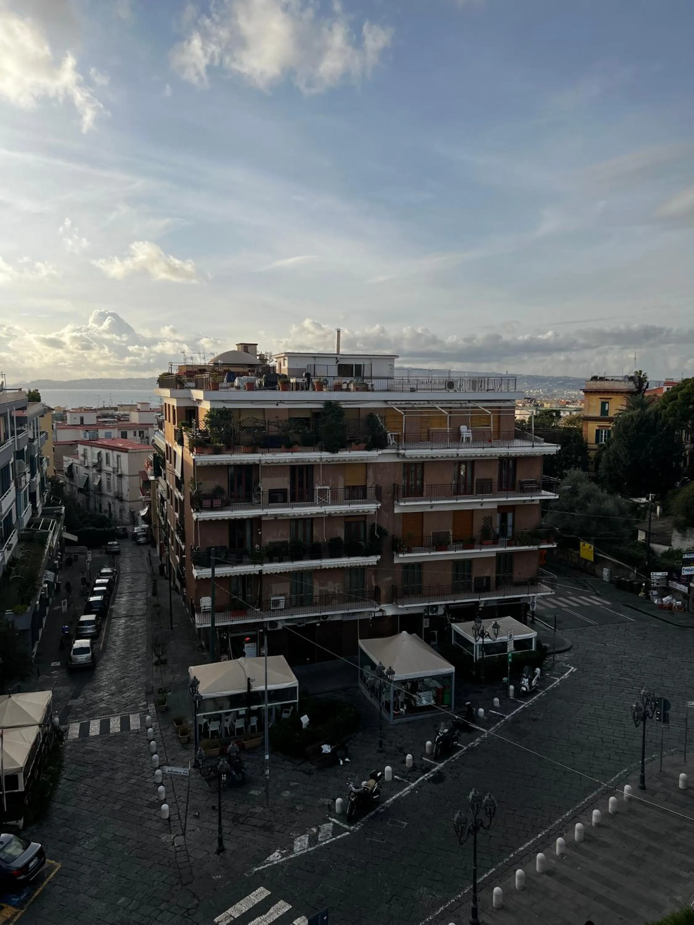 Property building in RaRoom Colors