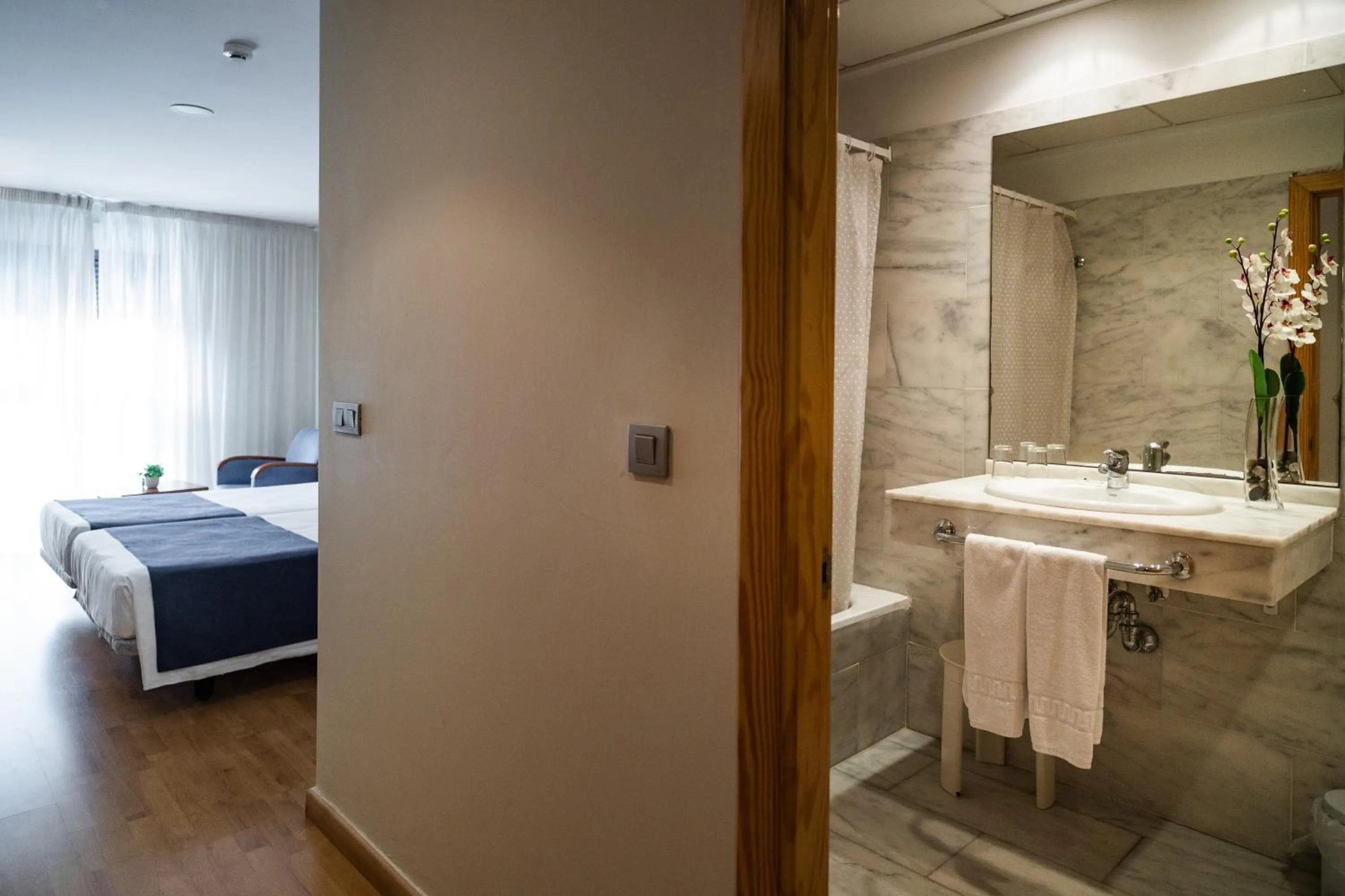 Photo of the whole room, Bed in Hotel Villa San Juan