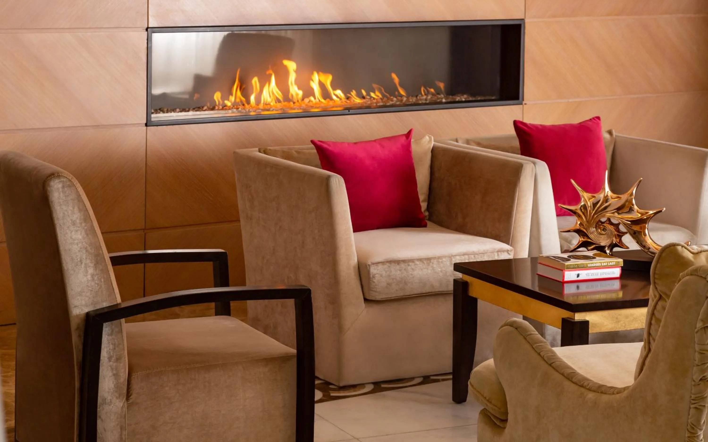 Lobby or reception in Badamdar Hotel and Residences