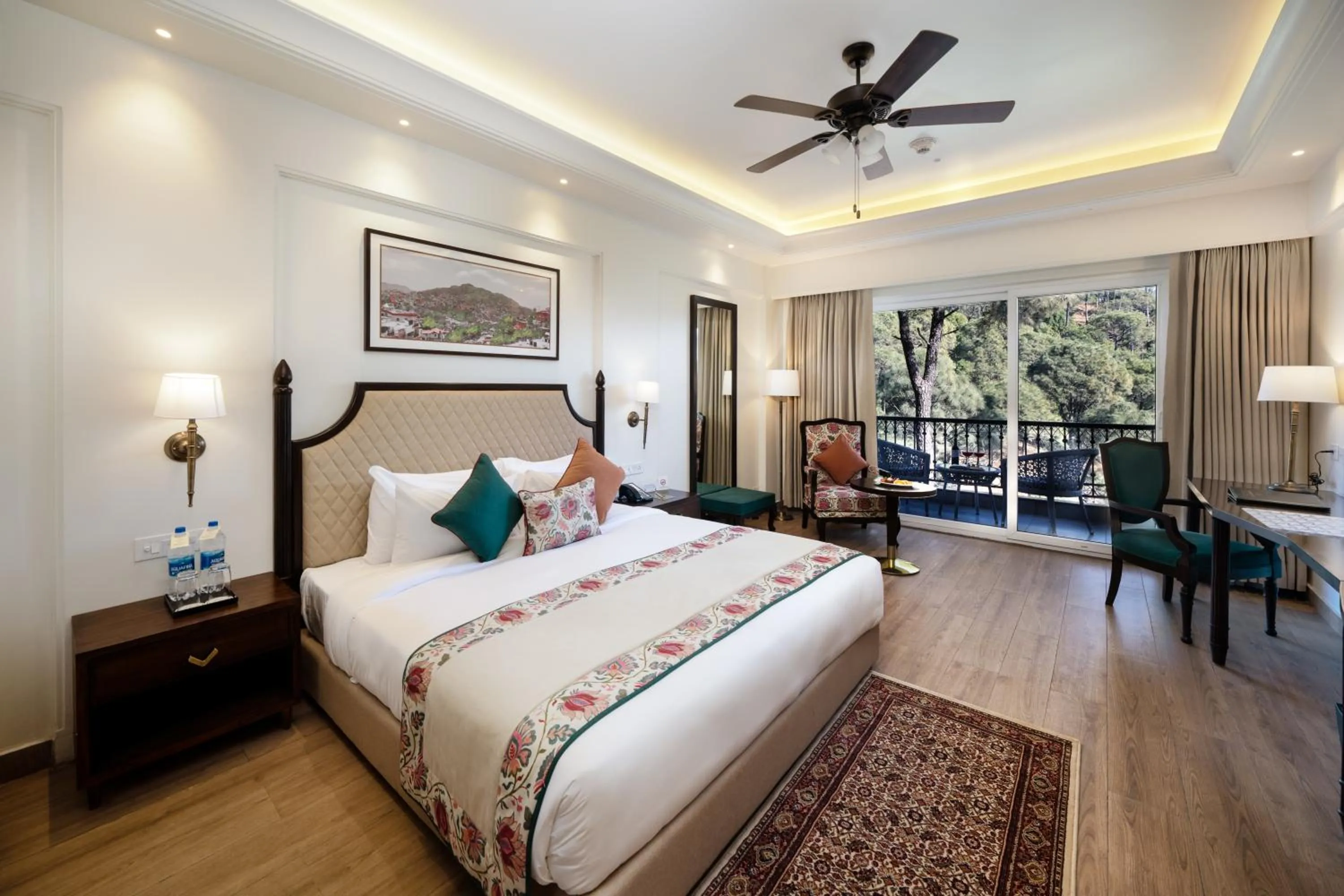 Bed in WelcomHeritage Parv Vilas Resort & Spa