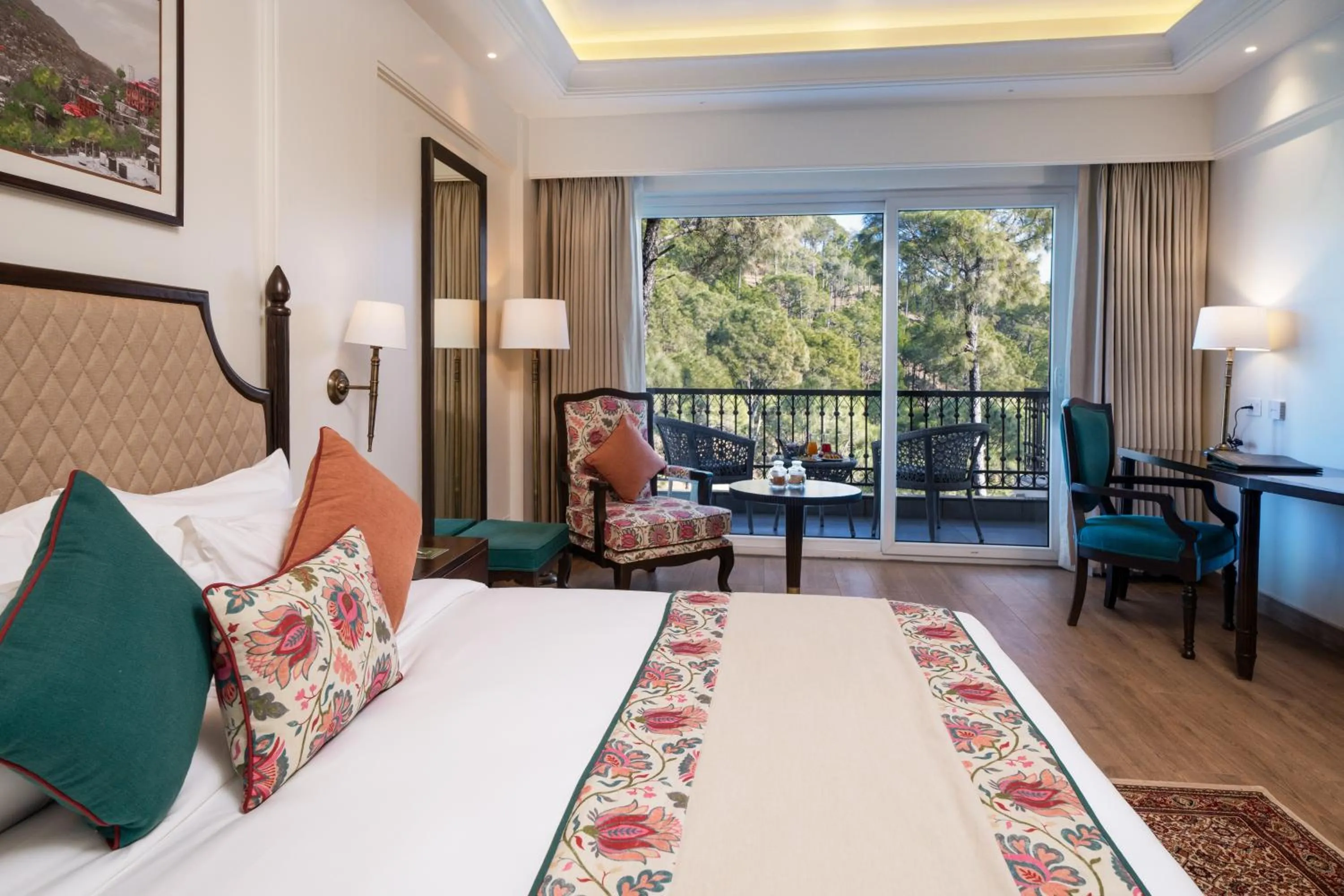 Bed in WelcomHeritage Parv Vilas Resort & Spa