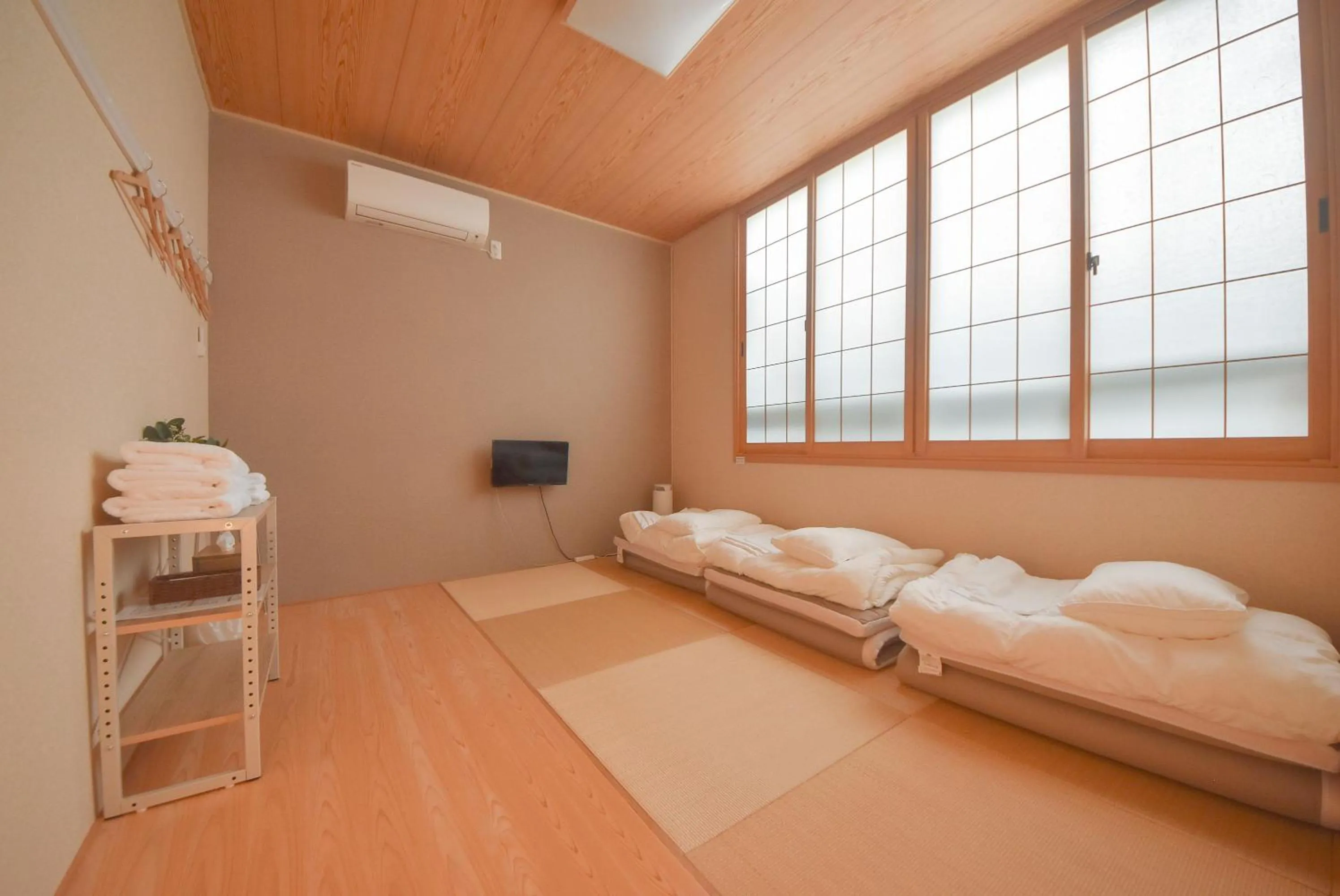 TV and multimedia, Bed in Comfy Stay Sarusawaike