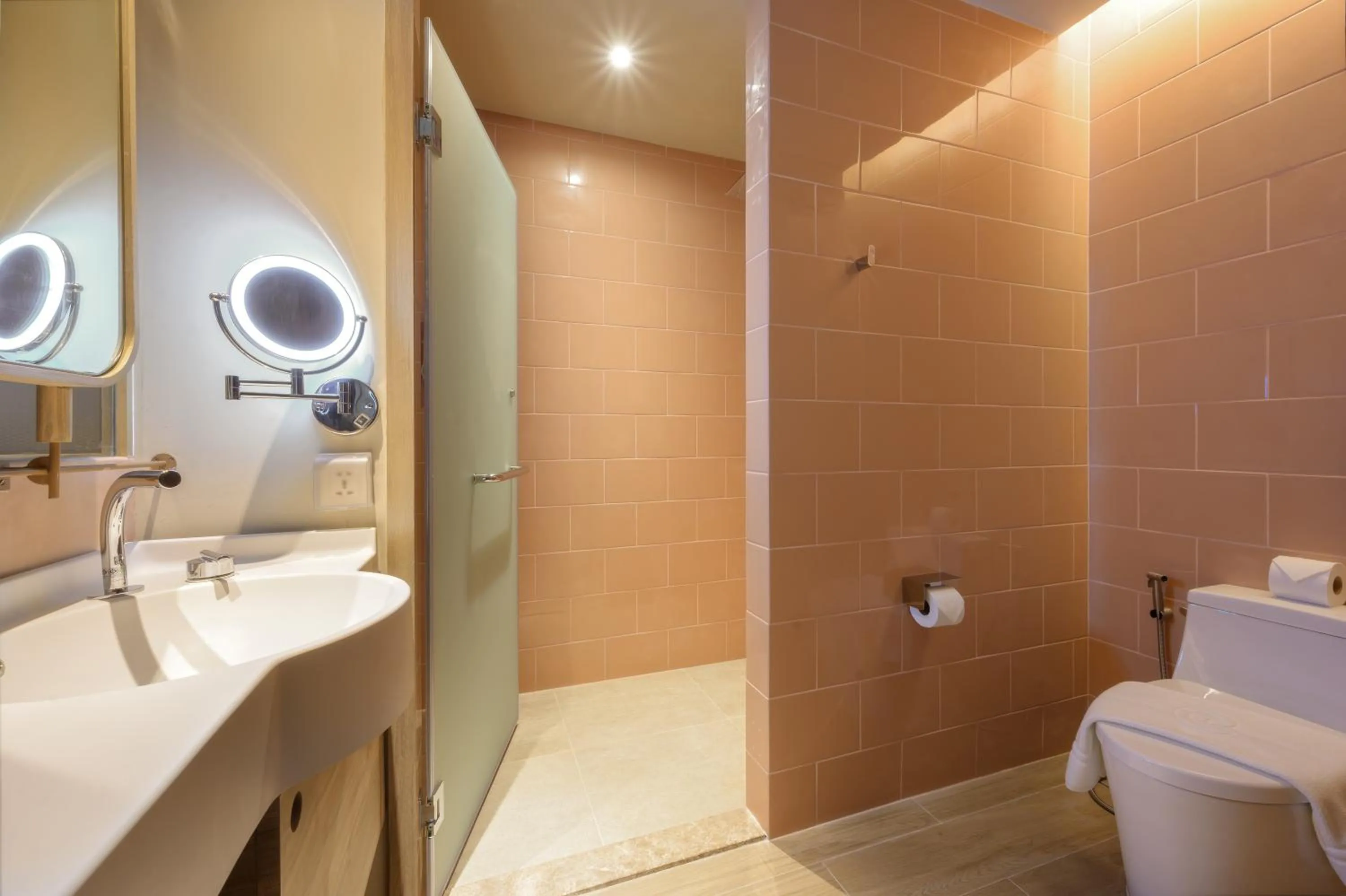 Shower in Centara Ubon