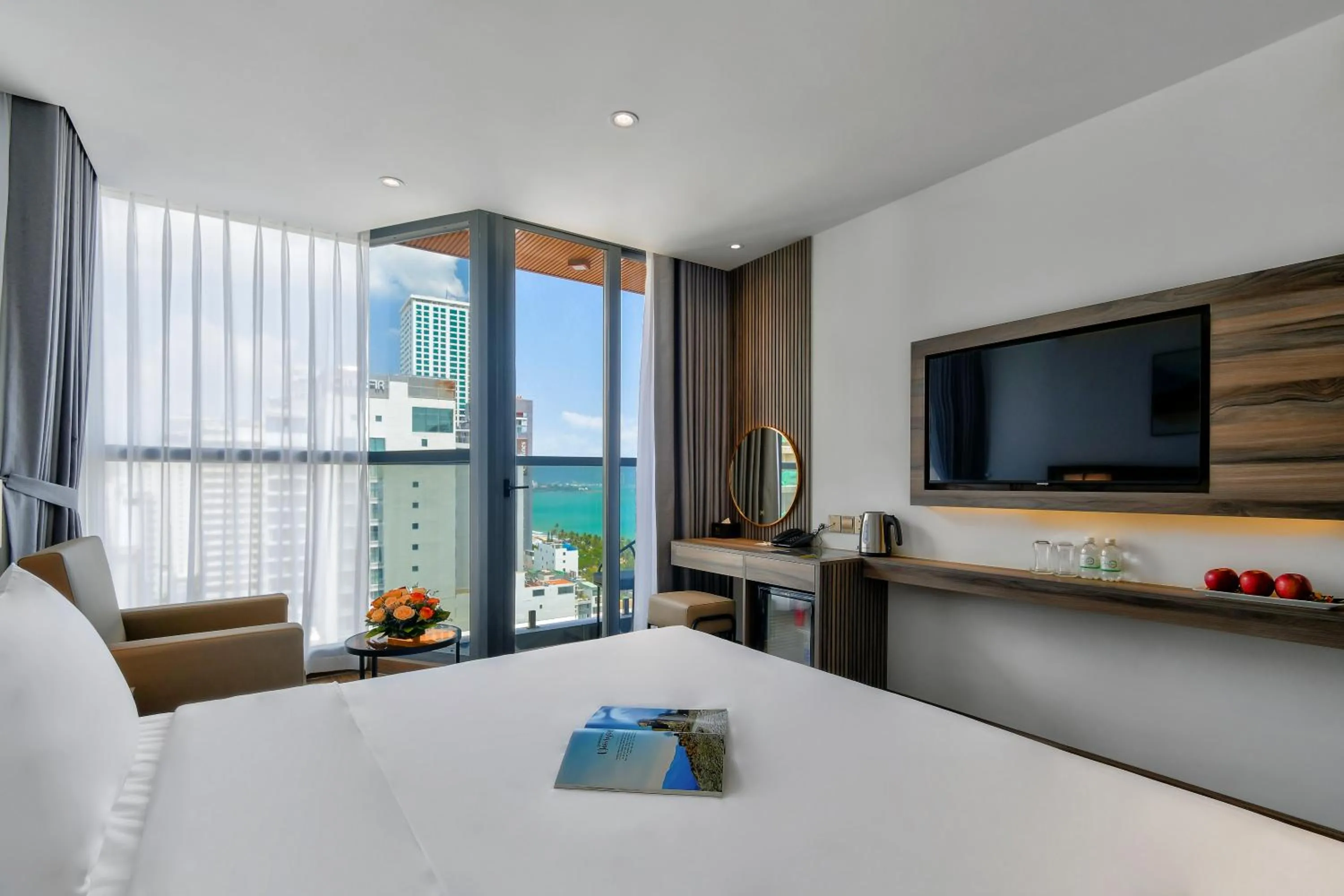 Bed in Maris Hotel Nha Trang