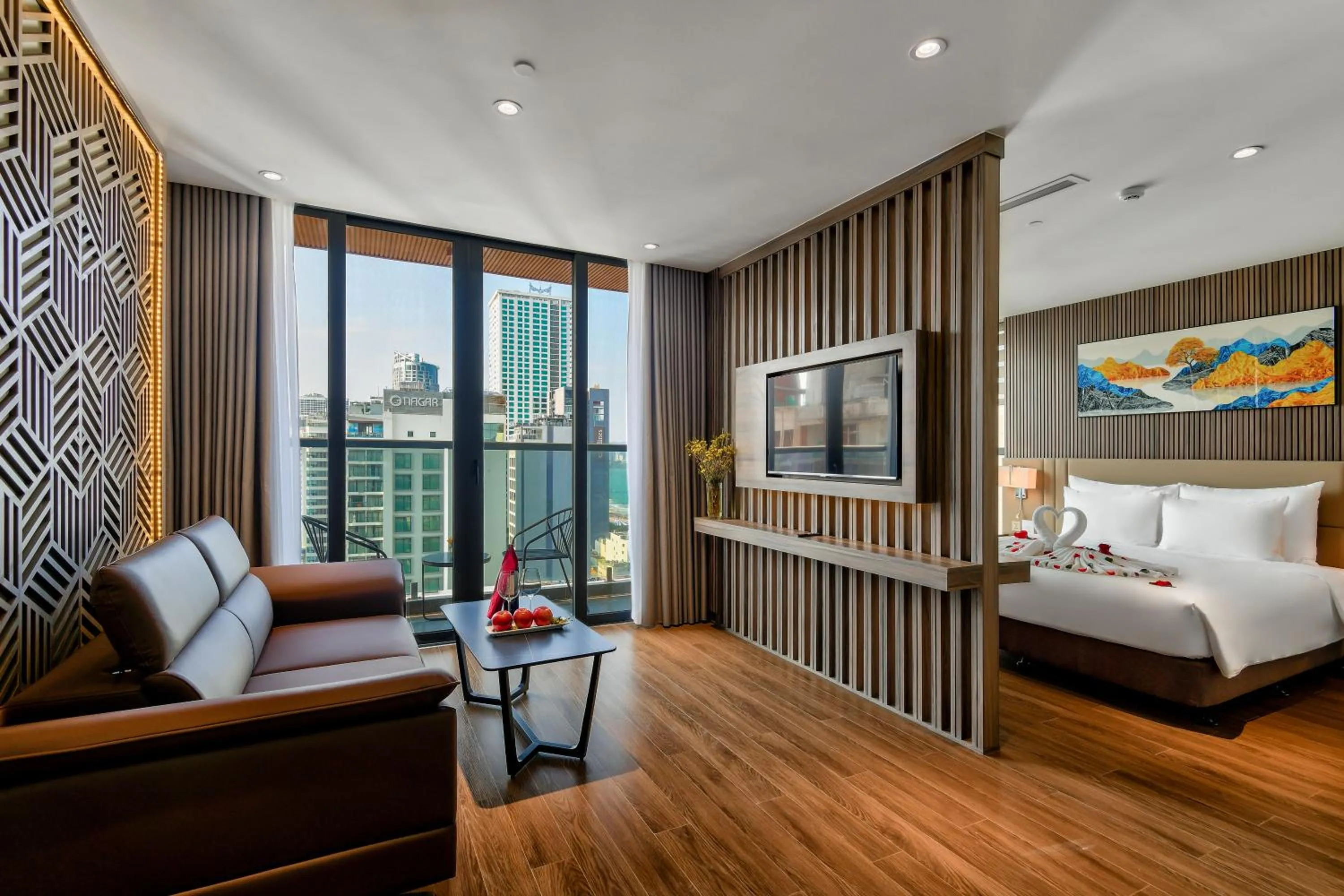 Bed in Maris Hotel Nha Trang