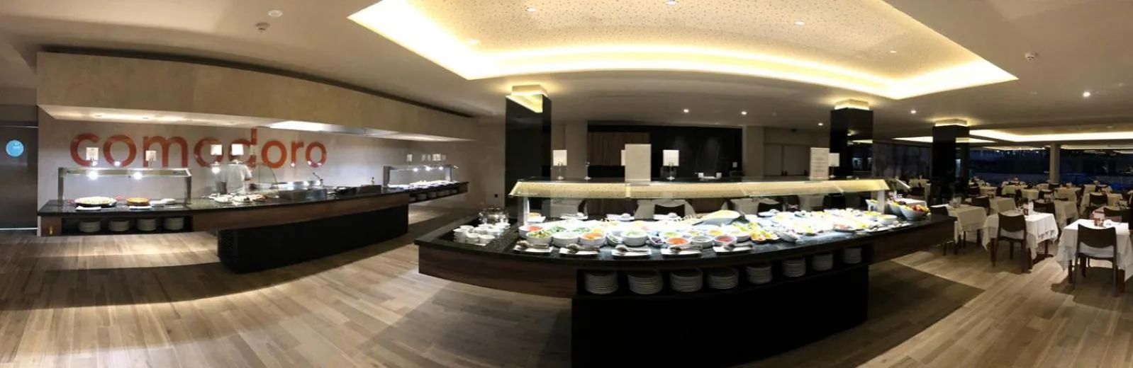 Restaurant/places to eat in Les Dunes Comodoro