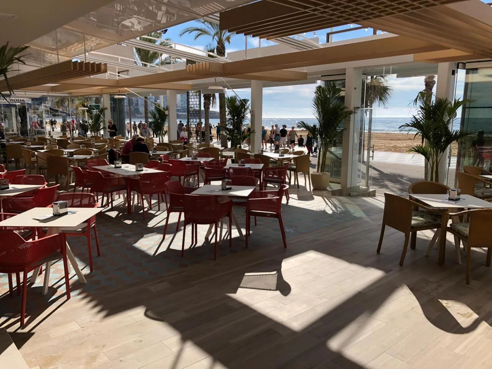 Lounge or bar in Les Dunes Comodoro