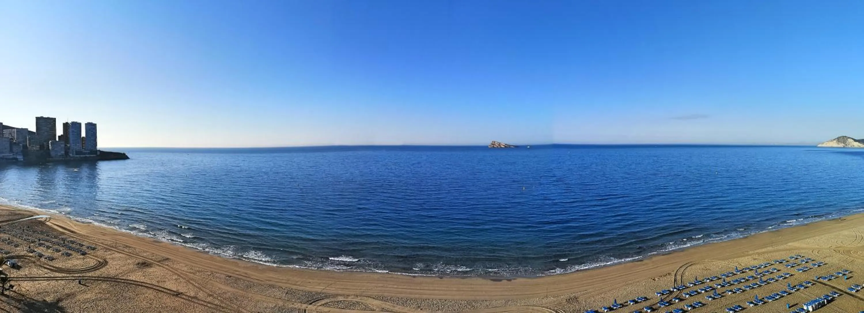 Beach in Les Dunes Comodoro