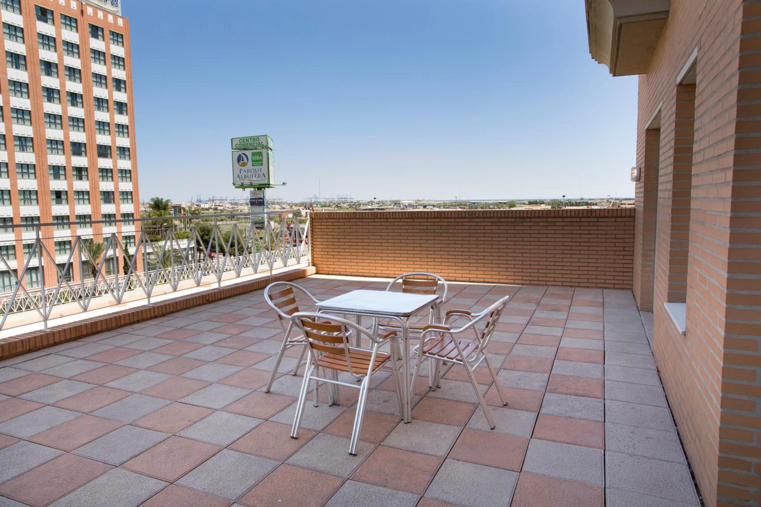 Balcony/Terrace in Aparthotel Albufera