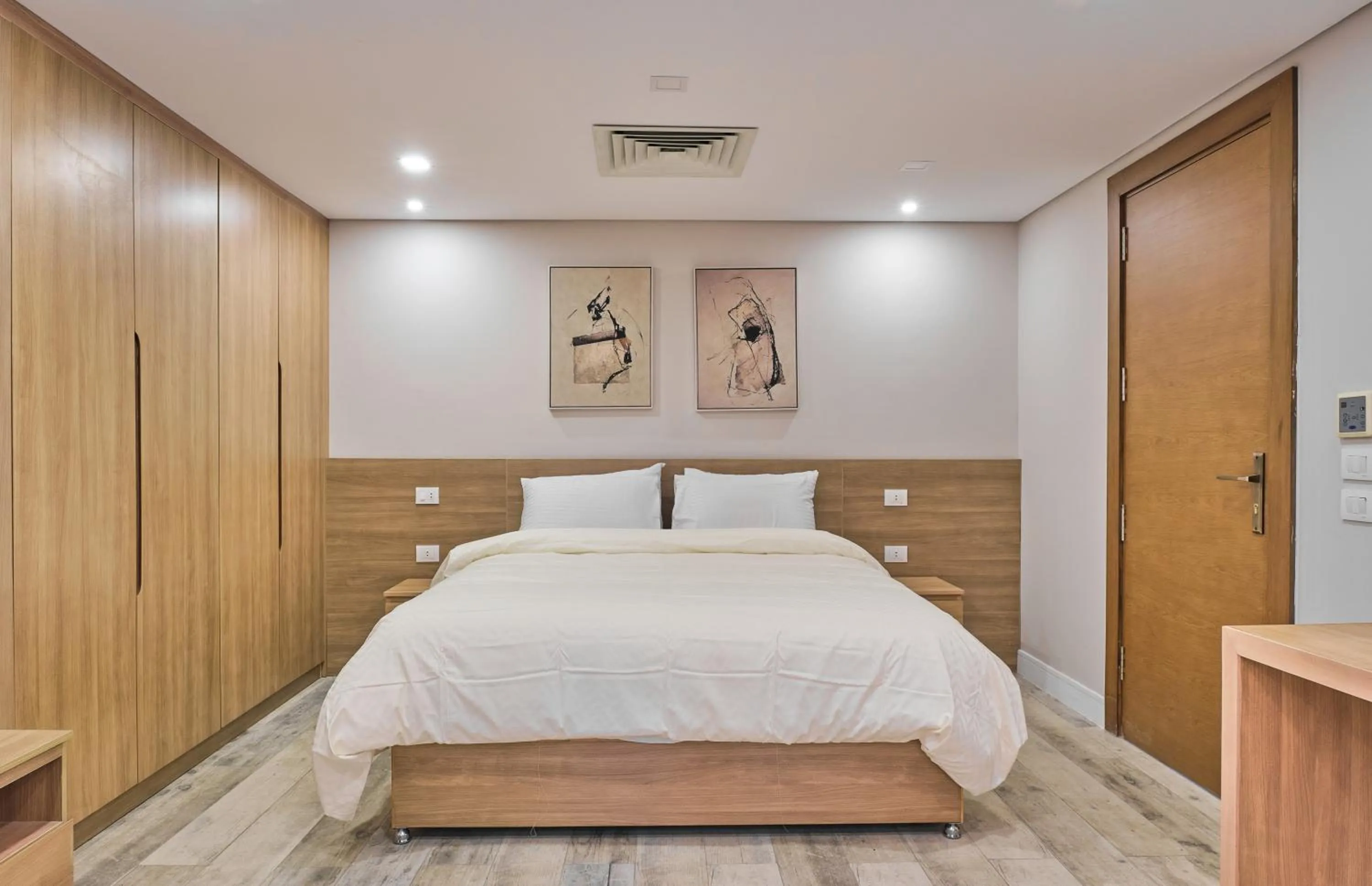 Photo of the whole room, Bed in Maison 7