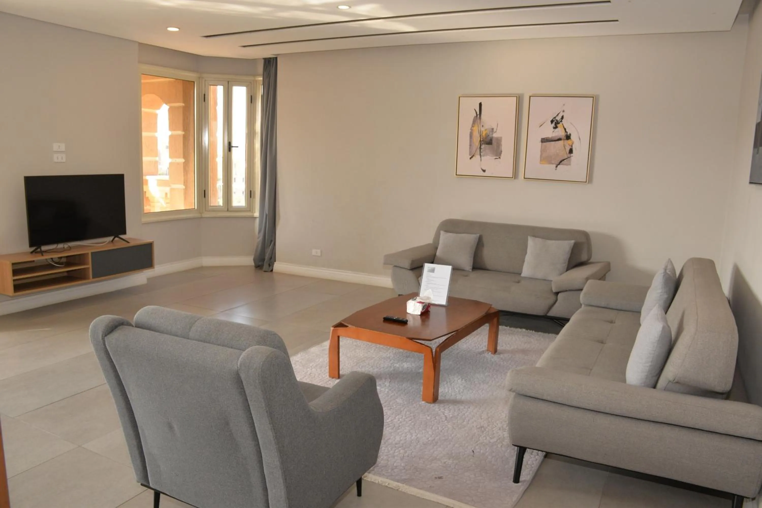 TV and multimedia in Maison 7