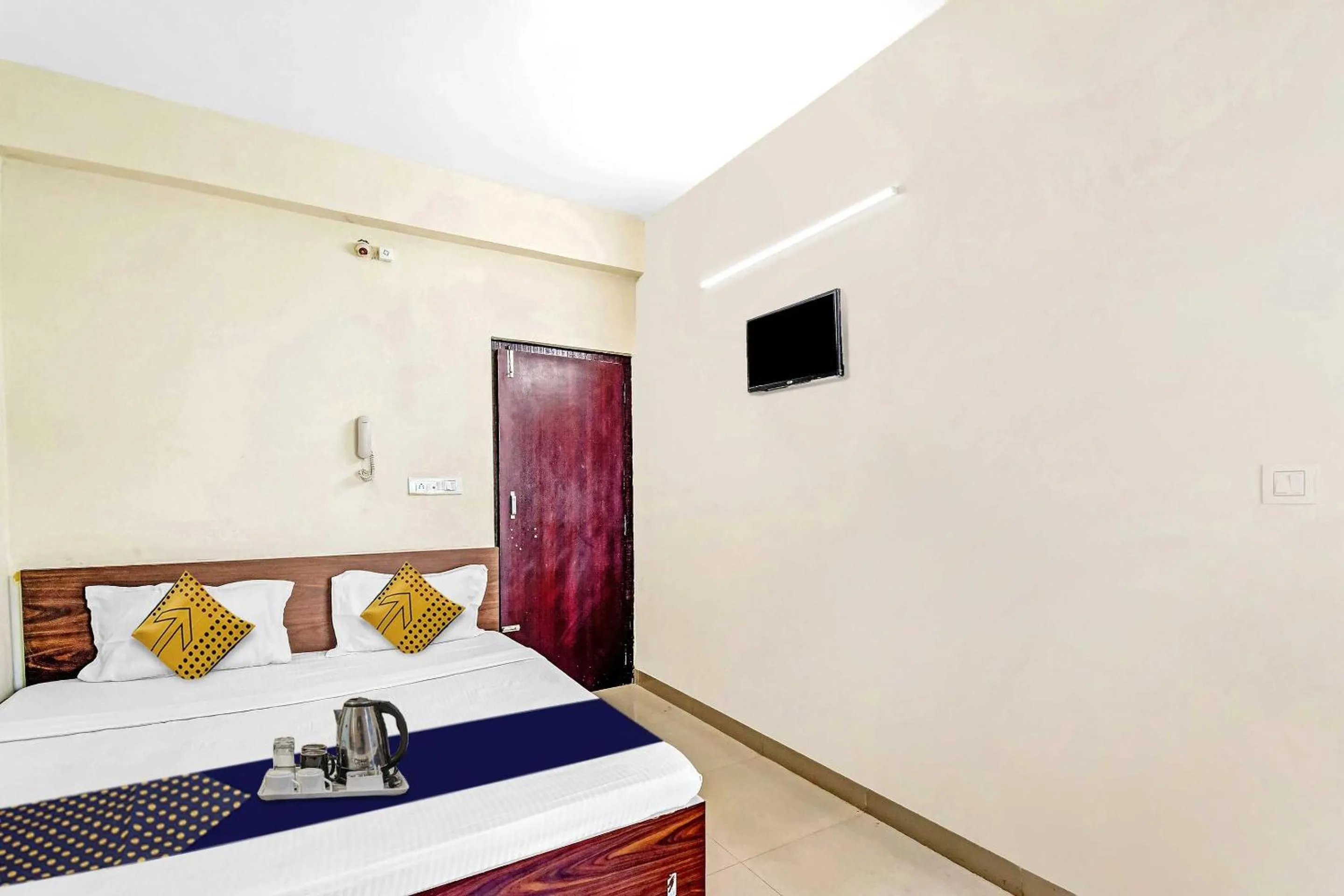 Bedroom in Hotel O MAITY RESIDENCY