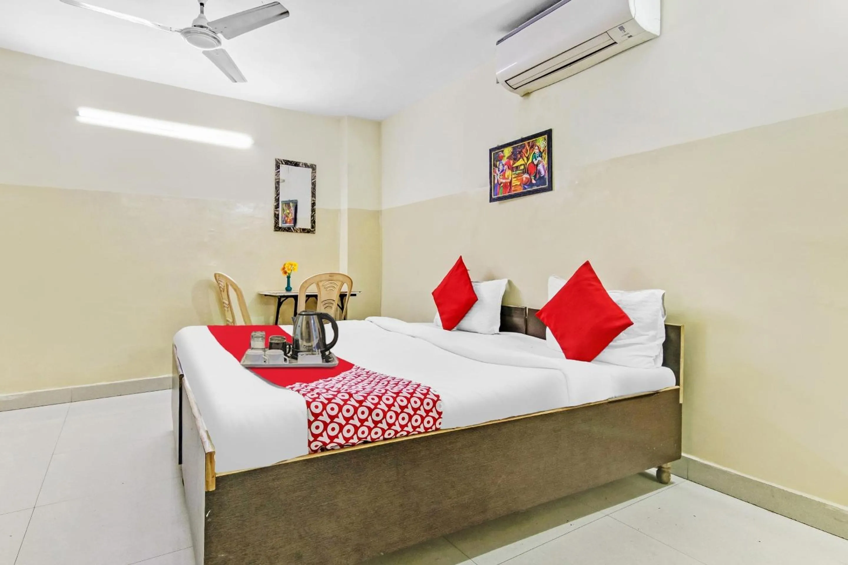 Bedroom, Bed in Super Hotel O Royal Green