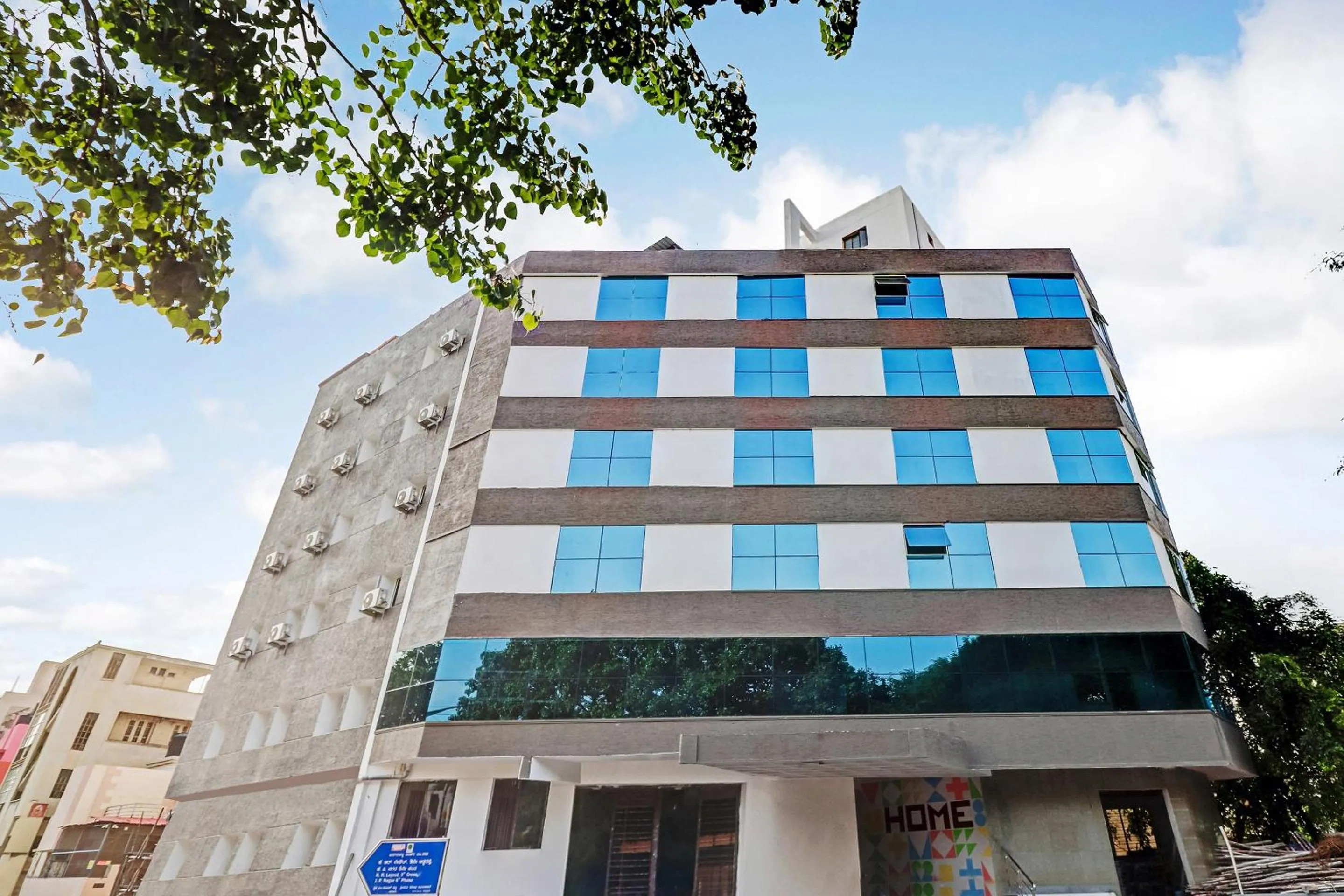 Facade/entrance in Capital O Elite Stay Jp Nagar Near SRI SATHYA GANAPATHI SHIRDI SAIBABA Temple