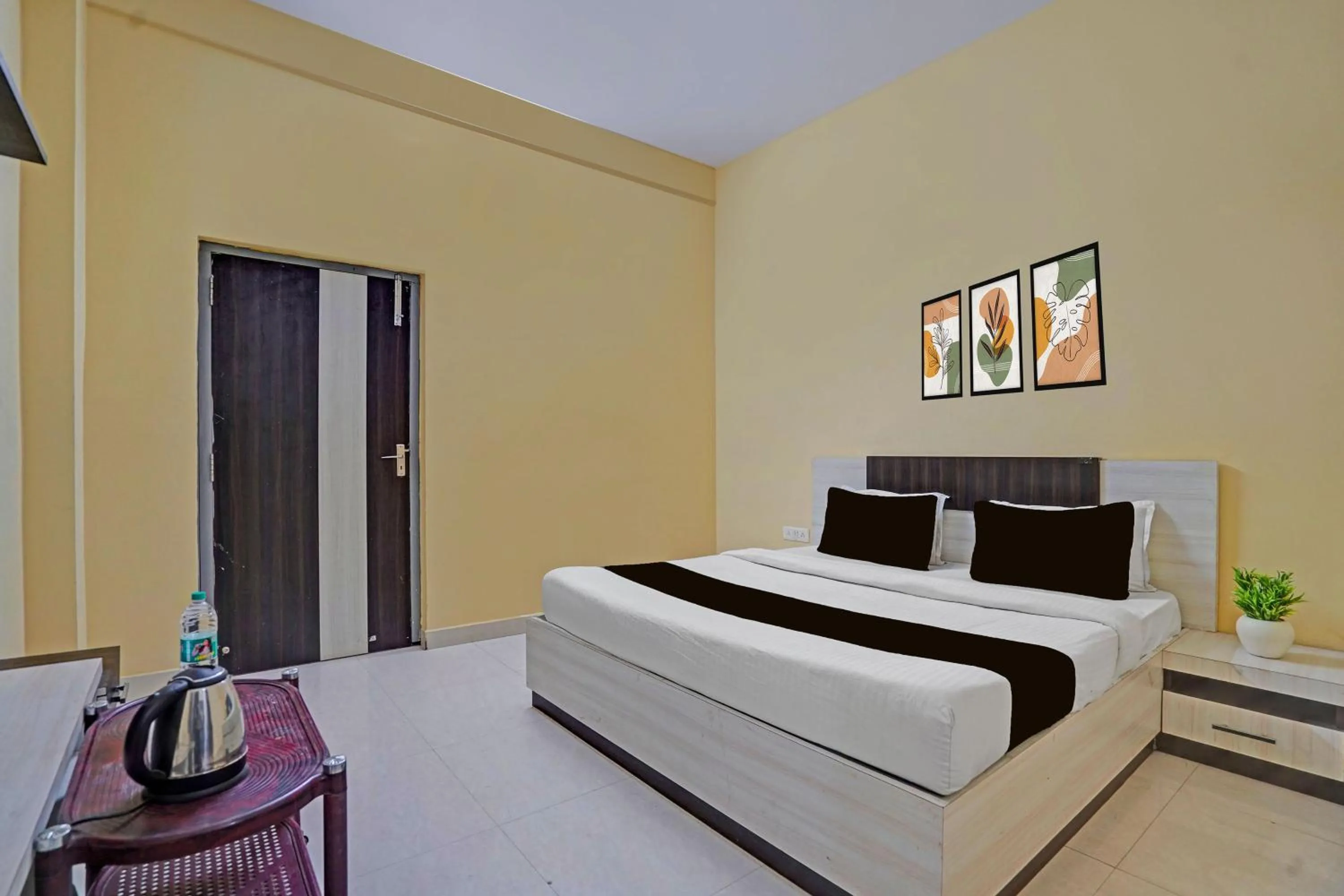 Bedroom, Bed in Hote O IIIT Square Bhubaneswar Formerly Sri Krishna Palace